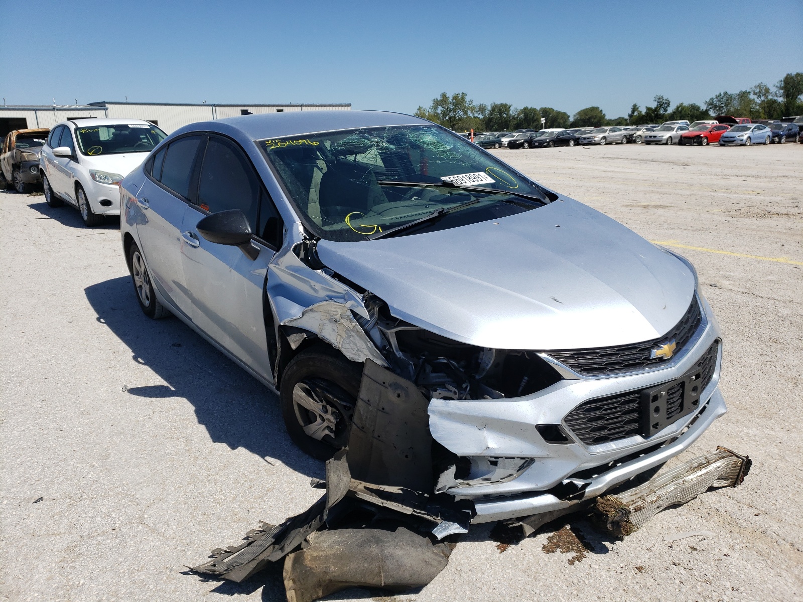 CHEVROLET CRUZE LS 2018 with VIN 1G1BC5SM7J7204096 - Photo from auction