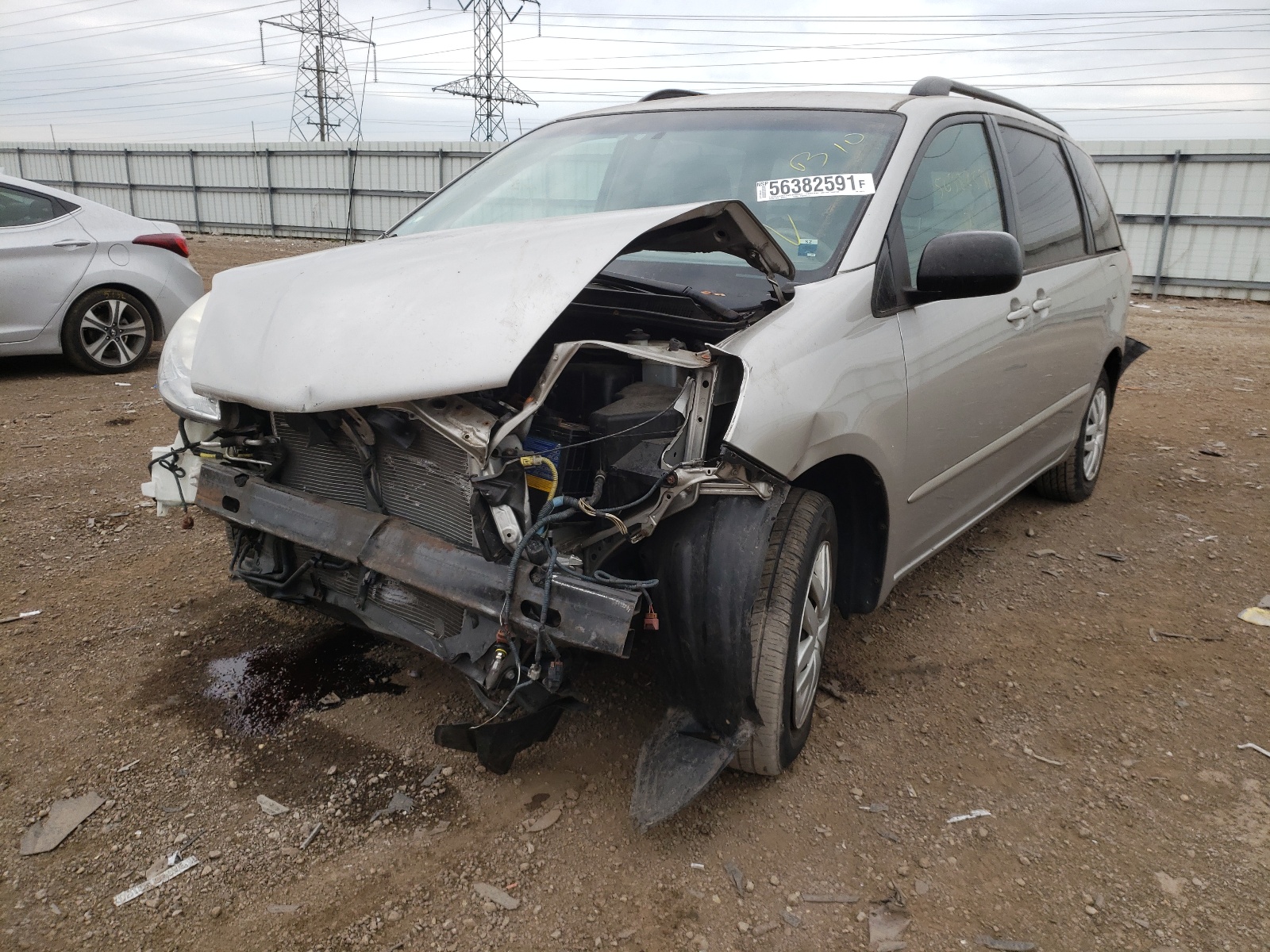 Photo 2 from auction – 2007 TOYOTA SIENNA CE with VIN 5TDZK23C37S036713