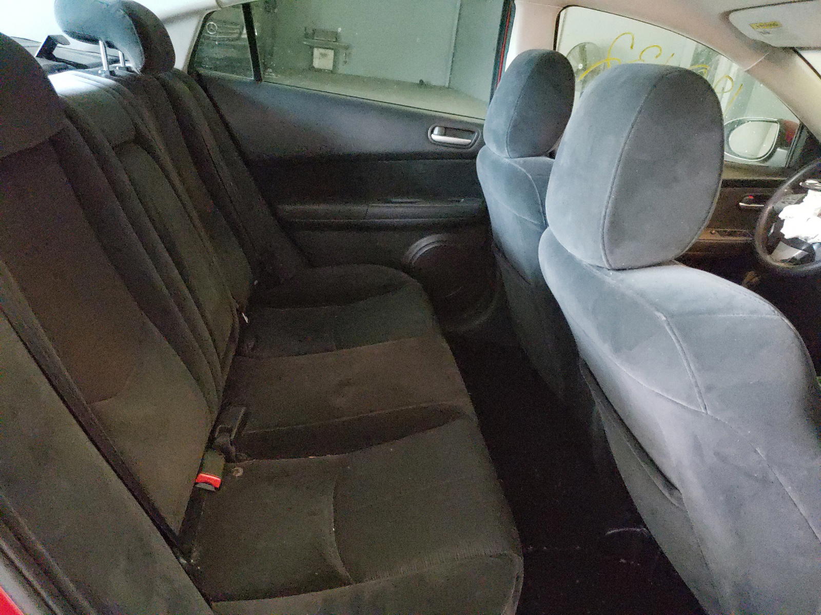 Photo 6 from auction – 2010 MAZDA 6 I with VIN 1YVHZ8BH4A5M26170