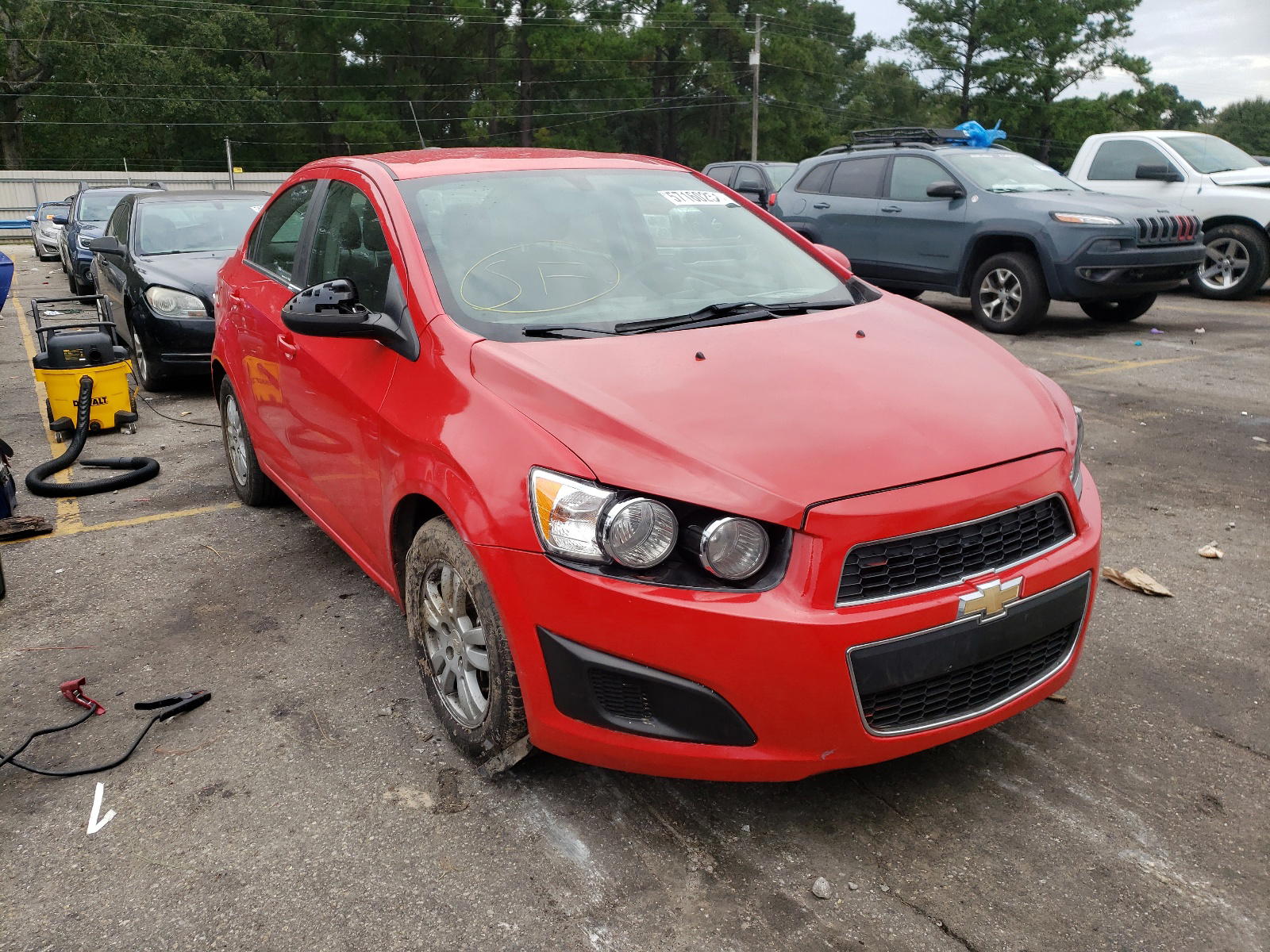 CHEVROLET SONIC 2015 with VIN 1G1JC5SH2F4216972 - Photo from auction