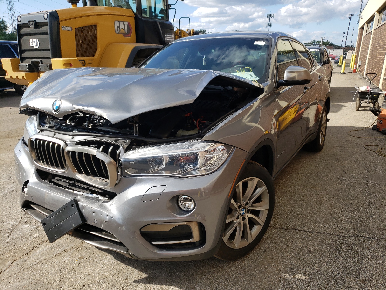 Photo 2 from auction – 2017 BMW X6 XDRIVE3 with VIN 5UXKU2C39H0U29582