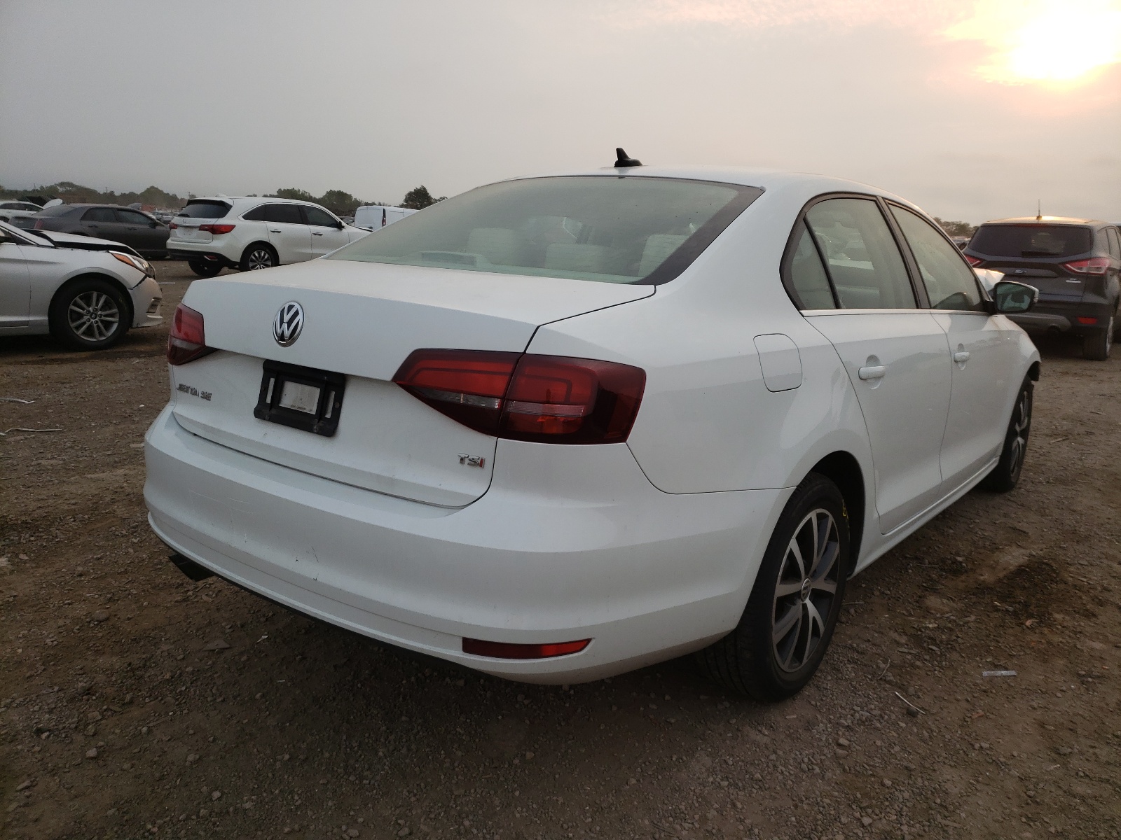 Photo 4 from auction – 2017 VOLKSWAGEN JETTA SE with VIN 3VWDB7AJ3HM218323