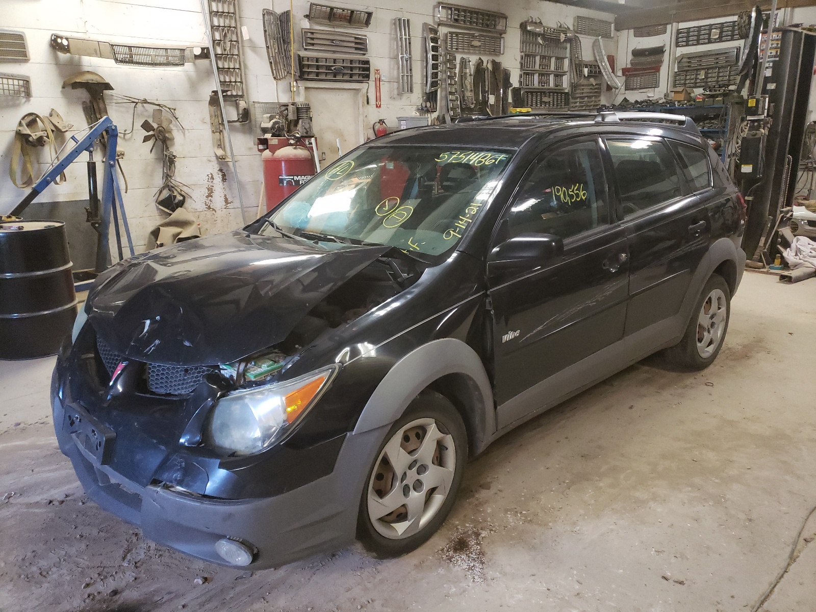 Photo 2 from auction – 2003 PONTIAC VIBE with VIN 5Y2SM64823Z431343