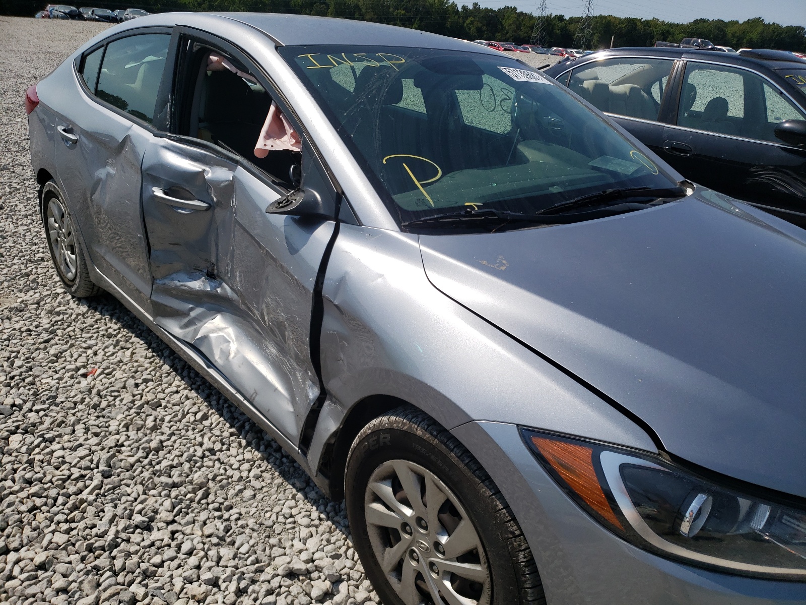 Photo 9 from auction – 2017 HYUNDAI ELANTRA SE with VIN 5NPD74LF6HH076535