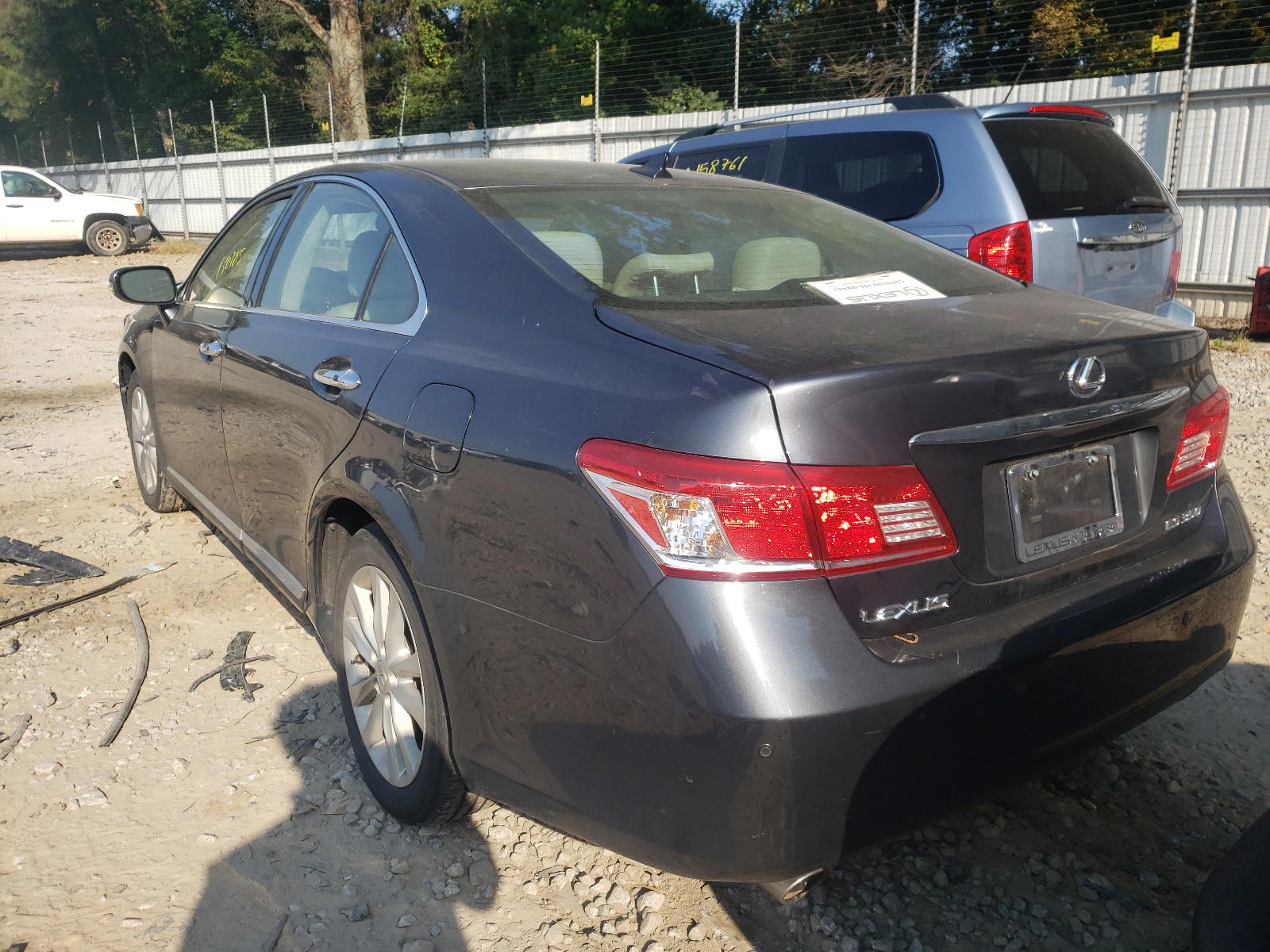 Photo 3 from auction – 2011 LEXUS ES 350 with VIN JTHBK1EG4B2459214