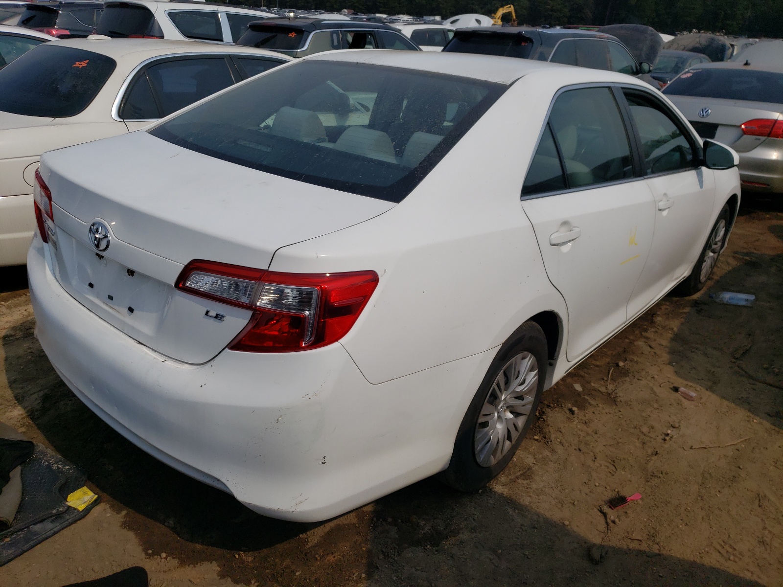 Photo 4 from auction – 2013 TOYOTA CAMRY L with VIN 4T4BF1FK4DR294038