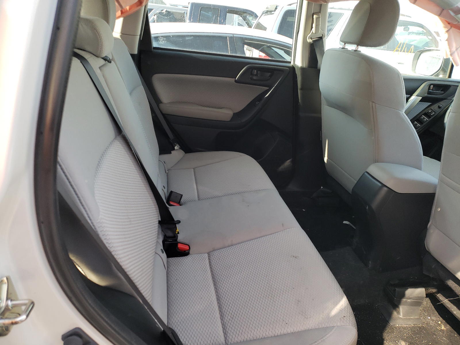 Photo 6 from auction – 2018 SUBARU FORESTER 2 with VIN JF2SJAEC3JG473142