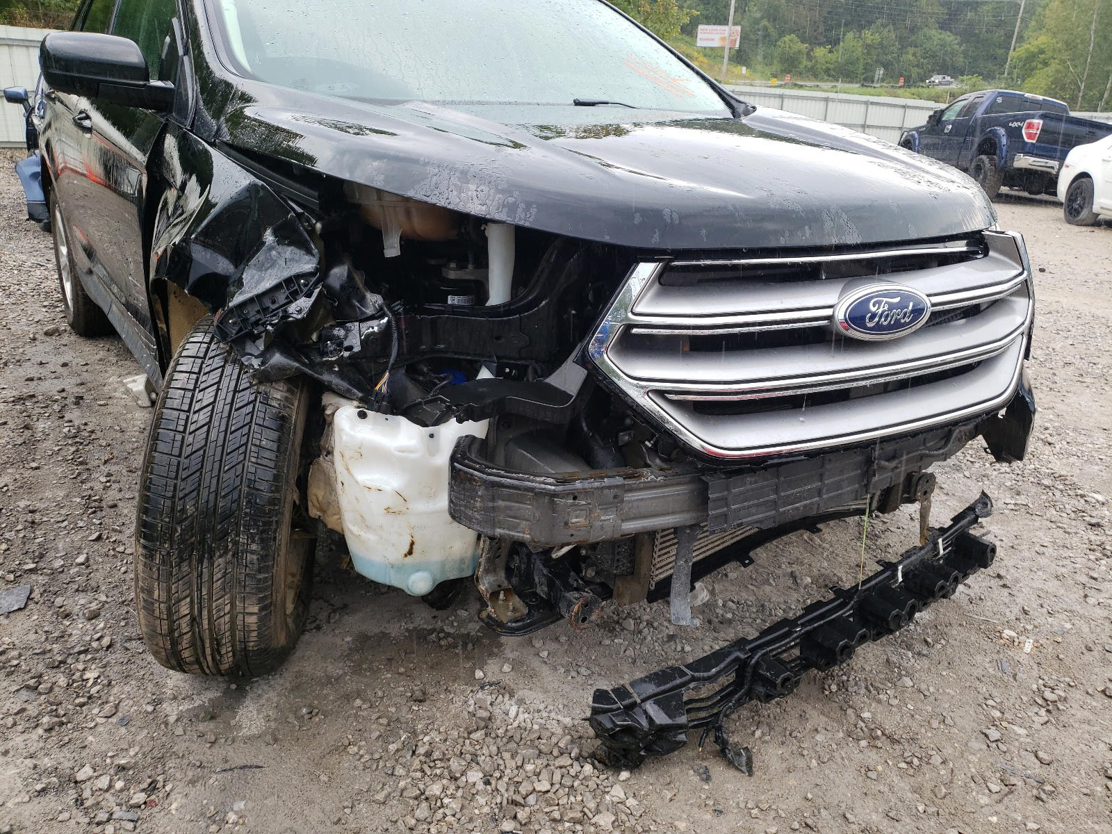 Photo 9 from auction – 2017 FORD EDGE SE with VIN 2FMPK4G94HBB36318