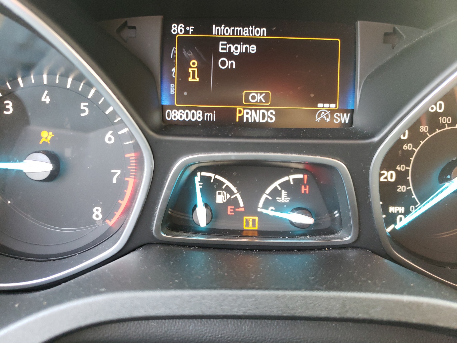 Photo 8 from auction – 2017 FORD ESCAPE SE with VIN 1FMCU0GD1HUE39802