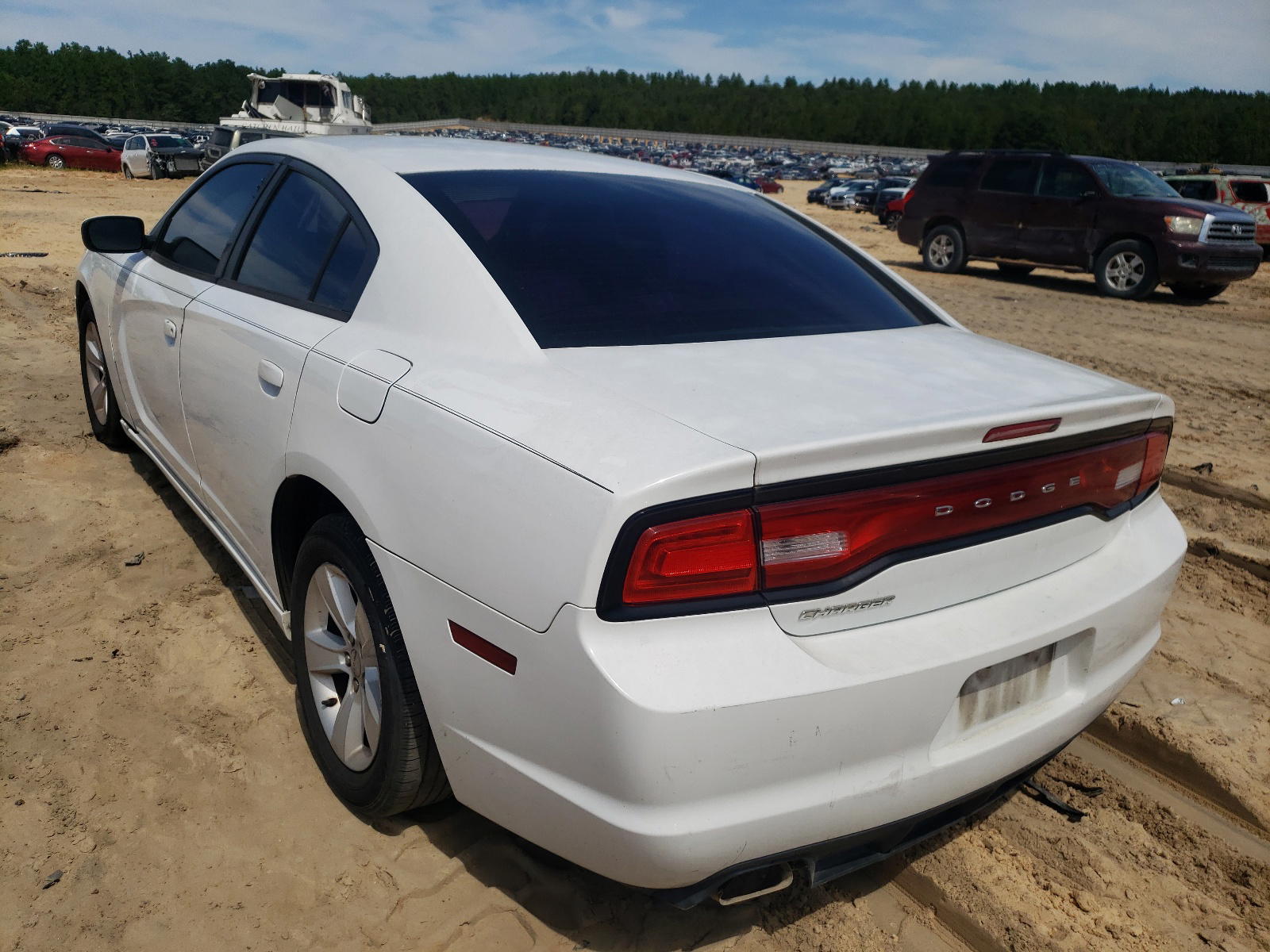 Photo 3 from auction – 2011 DODGE CHARGER with VIN 2B3CL3CG3BH597658