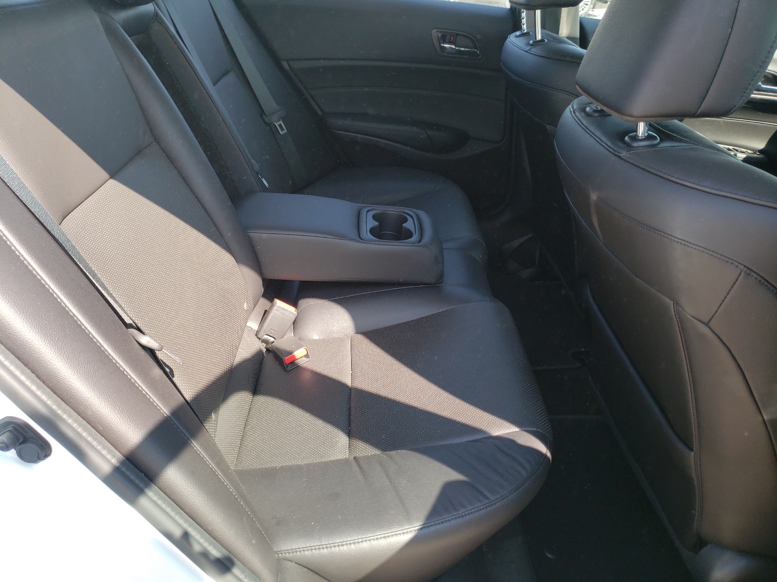 Photo 6 from auction – 2015 ACURA ILX 20 with VIN 19VDE1F32FE000827