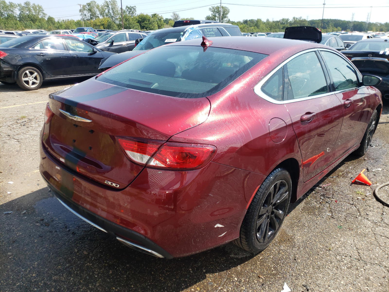 Photo 4 from auction – 2016 CHRYSLER 200 LIMITE with VIN 1C3CCCAG0GN172645