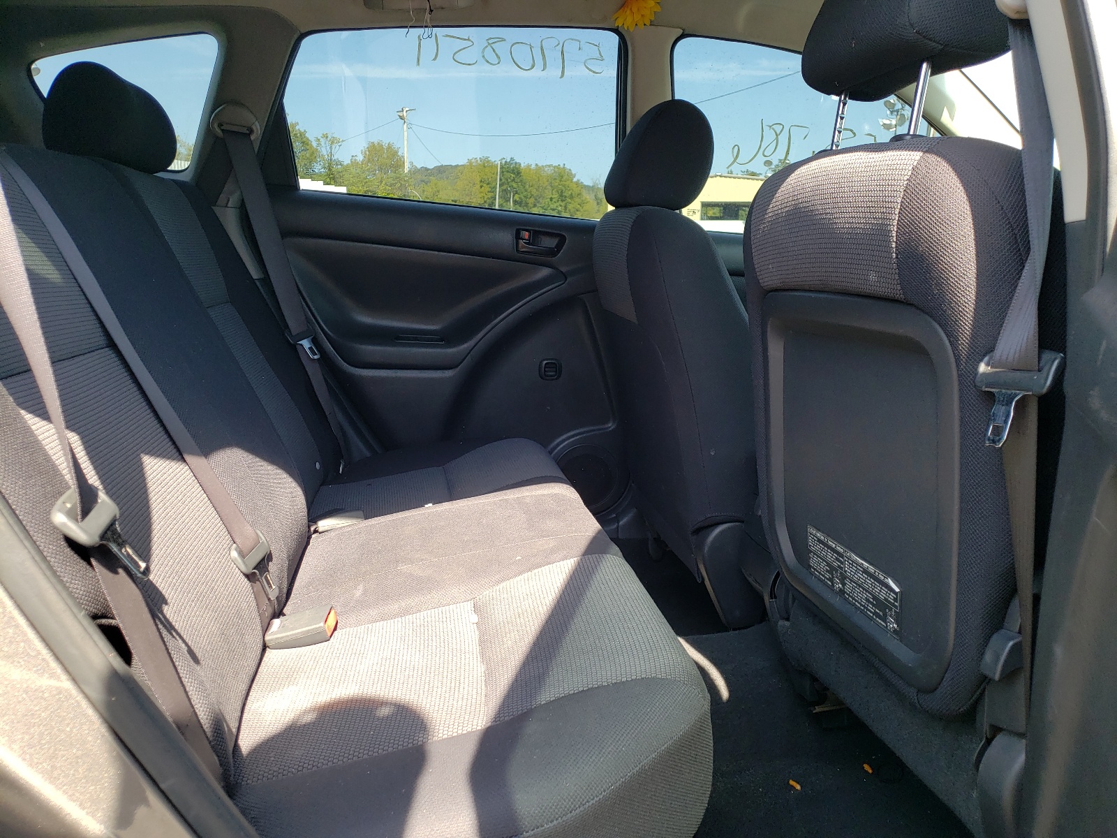 Photo 6 from auction – 2005 PONTIAC VIBE with VIN 5Y2SL63835Z464598