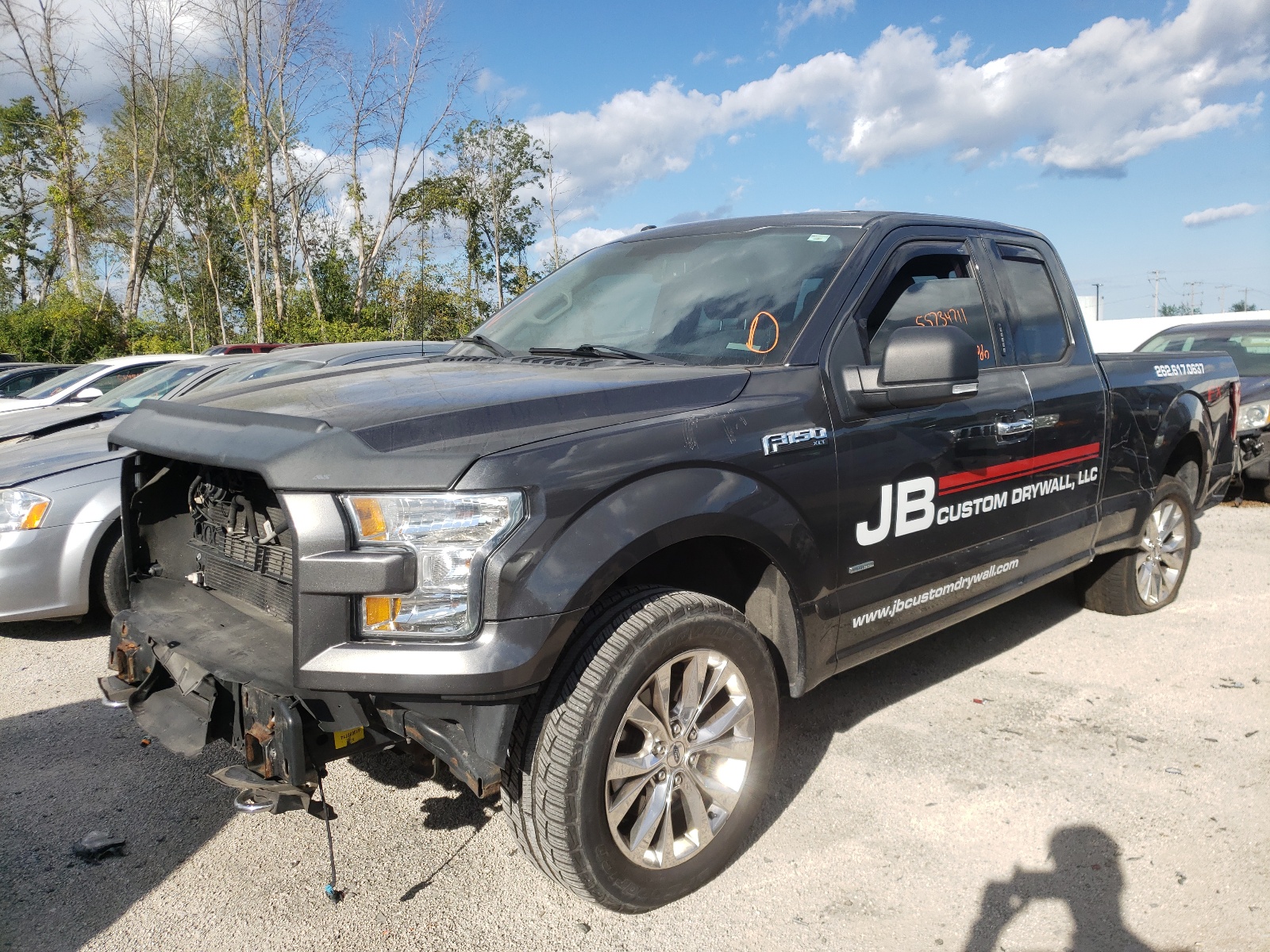 Photo 2 from auction – 2016 FORD F150 SUPER with VIN 1FTFX1EGXGFB36449