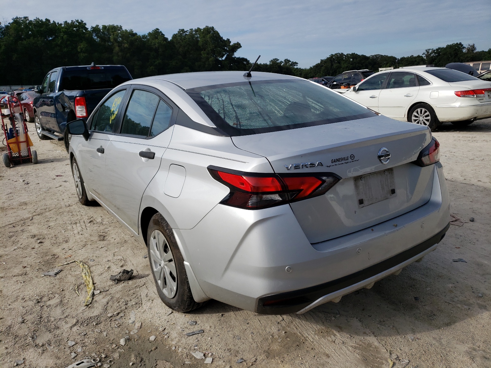 Photo 3 from auction – 2020 NISSAN VERSA S with VIN 3N1CN8DV1LL812341