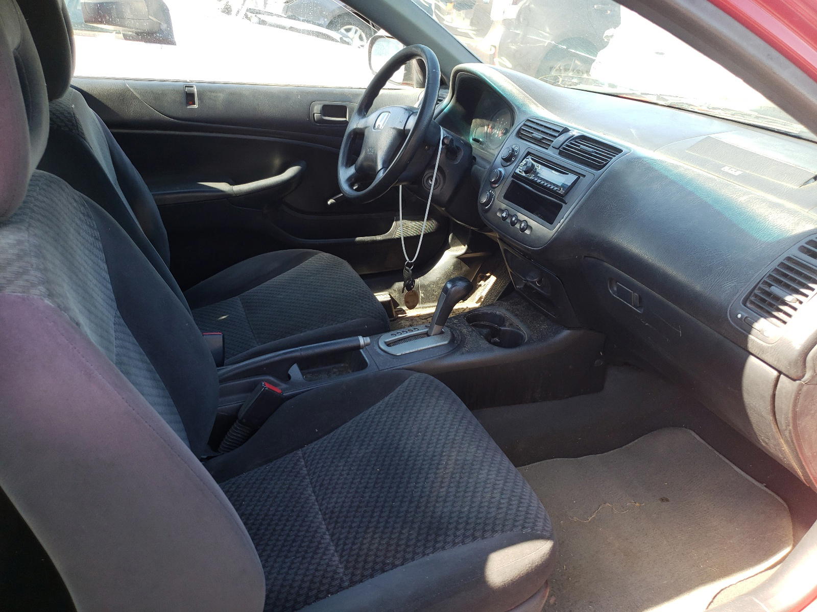 Photo 5 from auction – 2002 HONDA CIVIC with VIN 1HGEM22232L061866