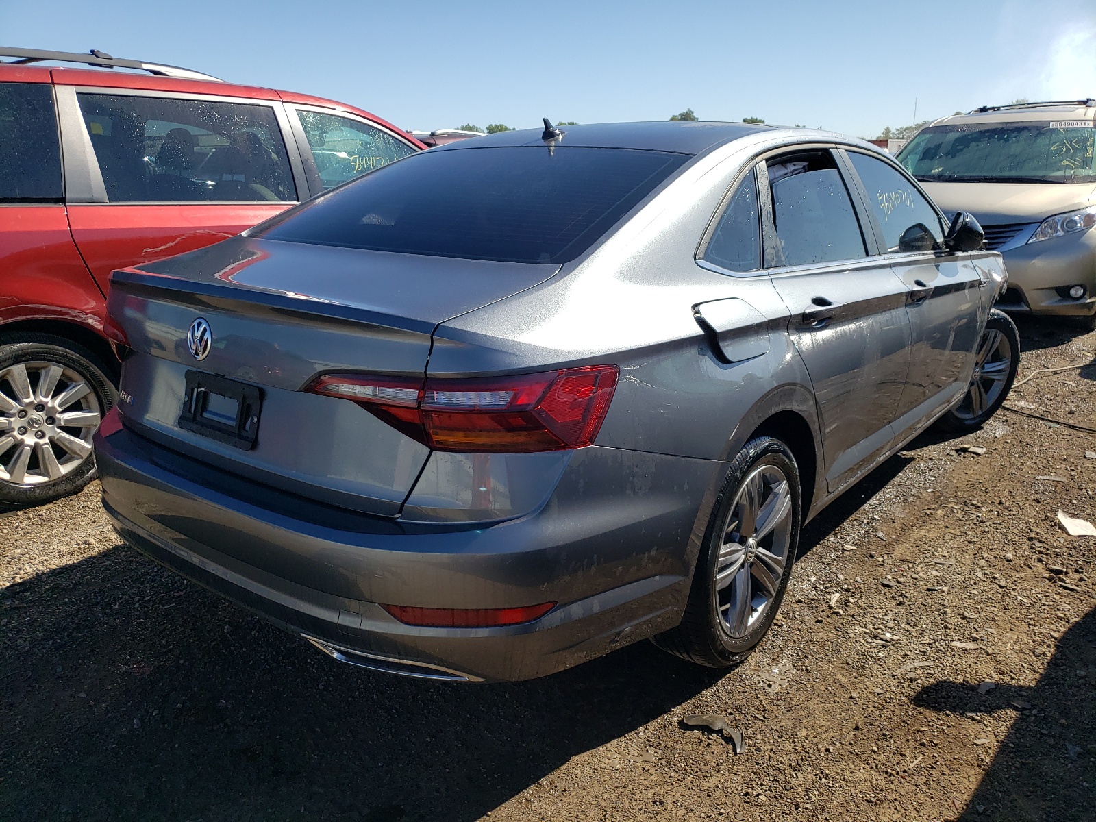 Photo 4 from auction – 2019 VOLKSWAGEN JETTA S with VIN 3VWCB7BU0KM272898