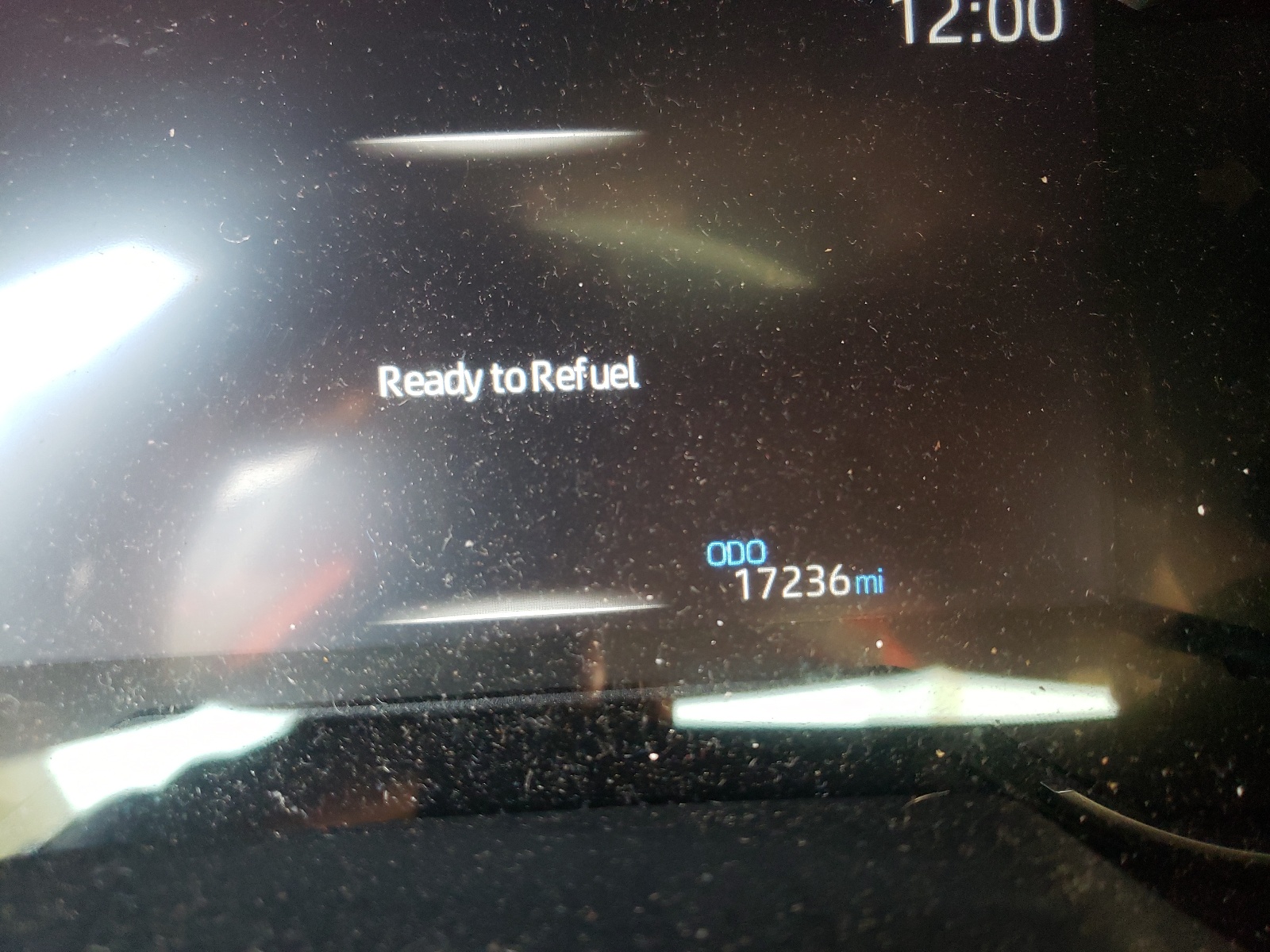 Photo 8 from auction – 2020 TOYOTA RAV4 XSE with VIN JTMEWRFV2LJ041692