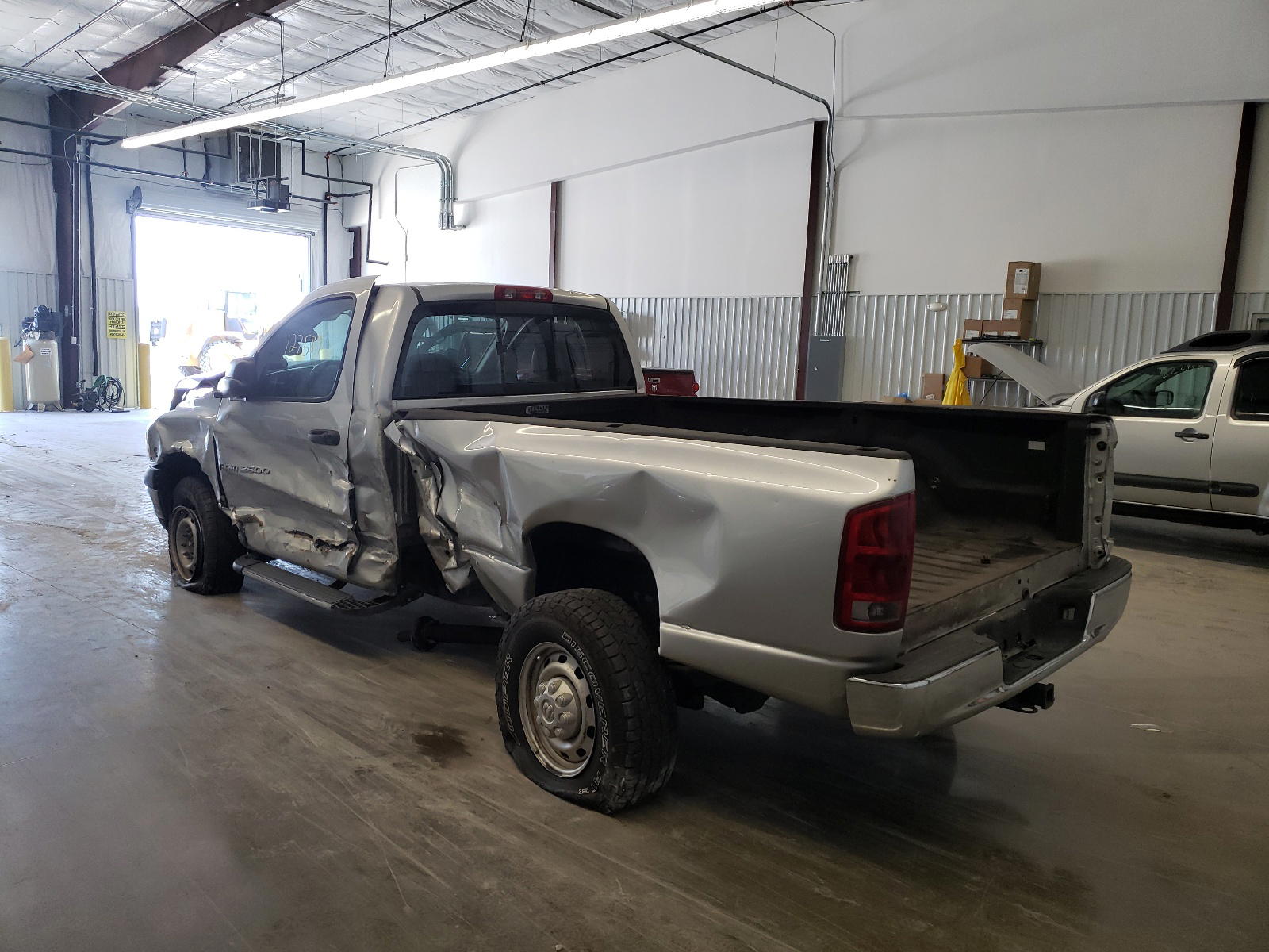 Photo 3 from auction – 2003 DODGE RAM 2500 S with VIN 3D7KU26C43G746581