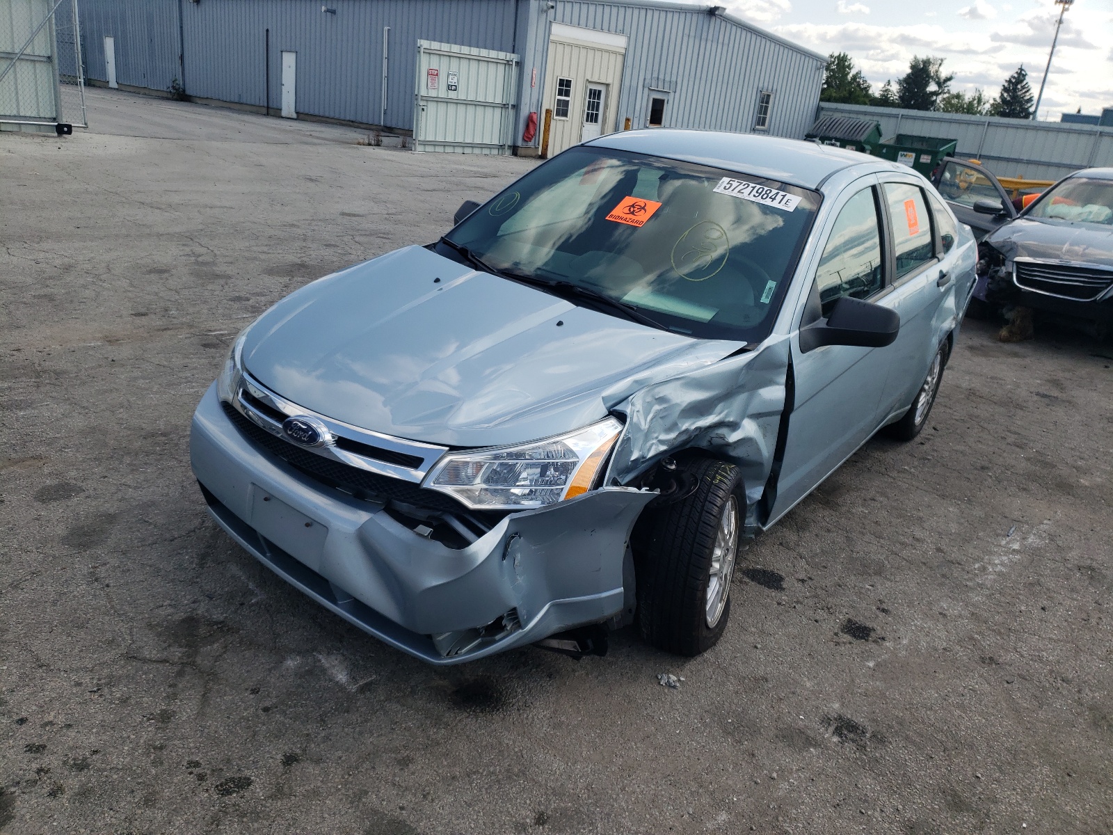 Photo 2 from auction – 2009 FORD FOCUS SE with VIN 1FAHP35N89W259467