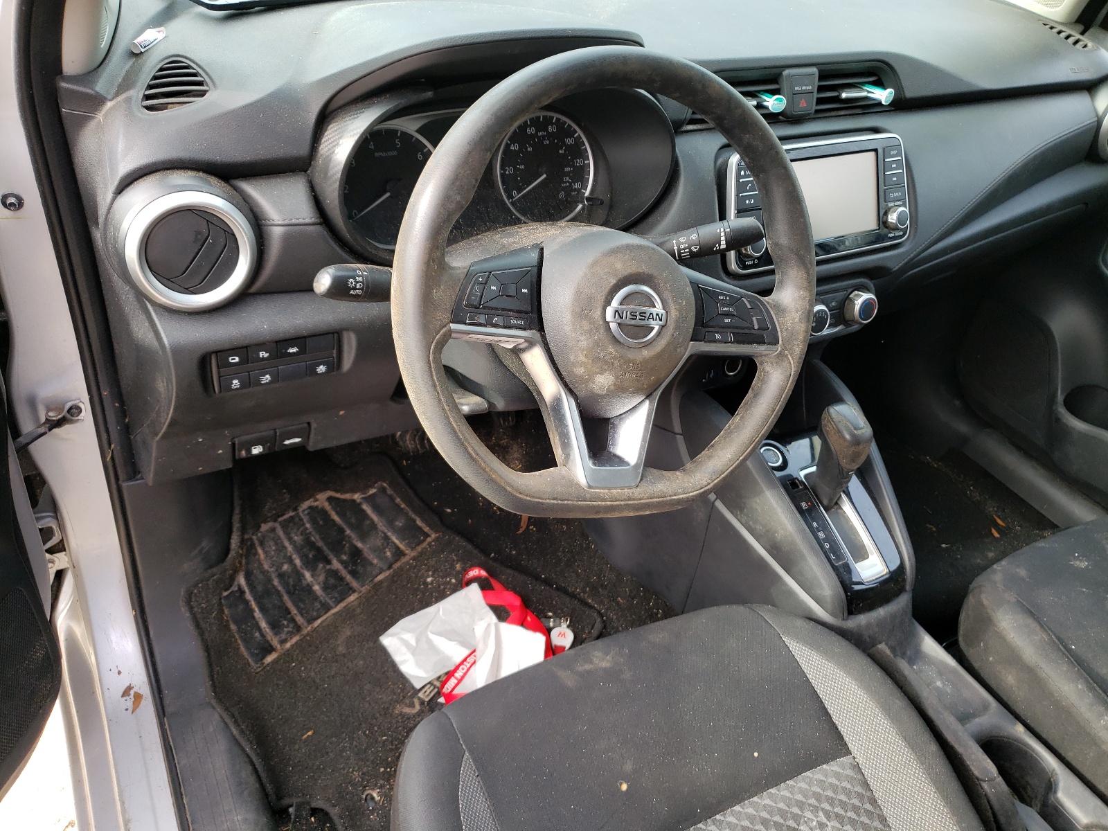 Photo 9 from auction – 2020 NISSAN VERSA S with VIN 3N1CN8DV1LL812341