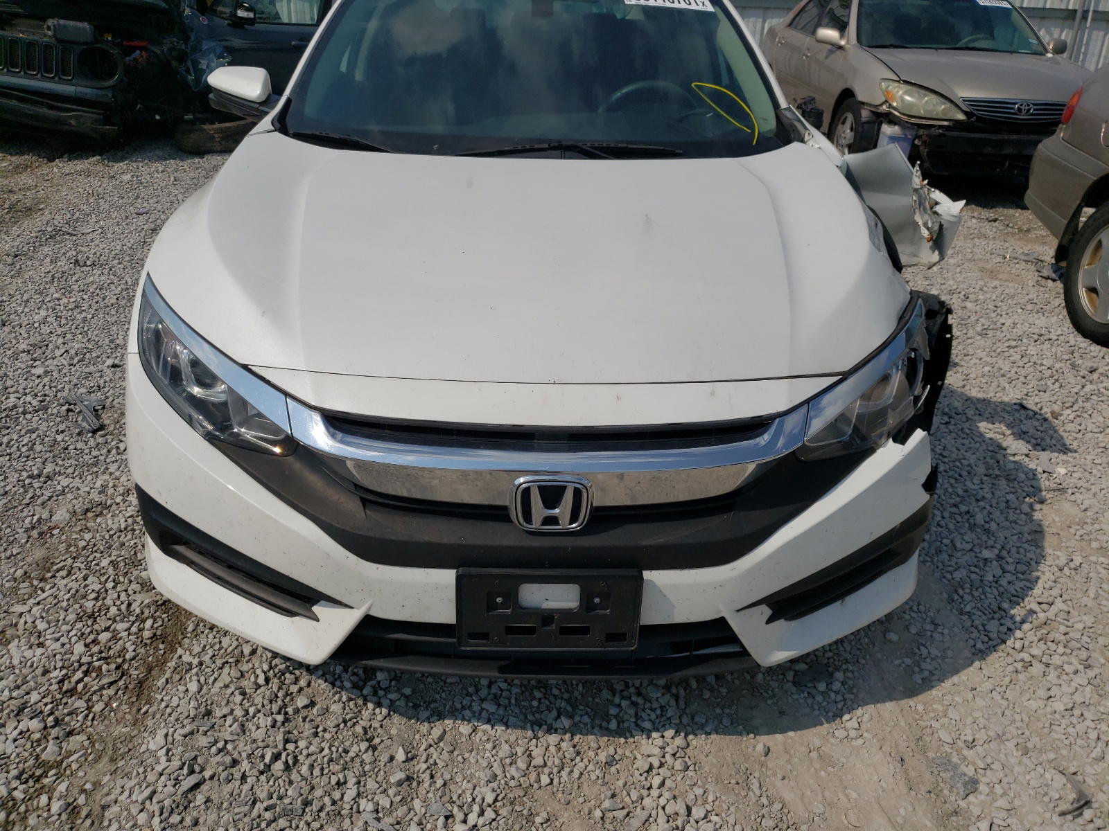 Photo 9 from auction – 2016 HONDA CIVIC EX with VIN 19XFC2F76GE013578