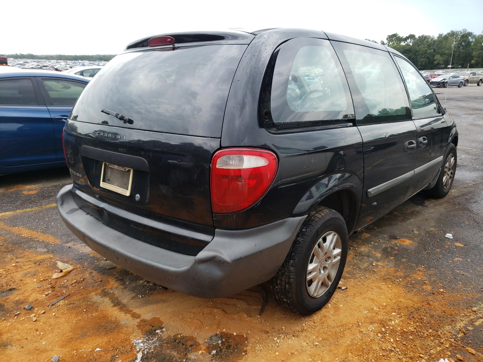 Photo 4 from auction – 2007 DODGE CARAVAN SE with VIN 1D4GP25B77B117656