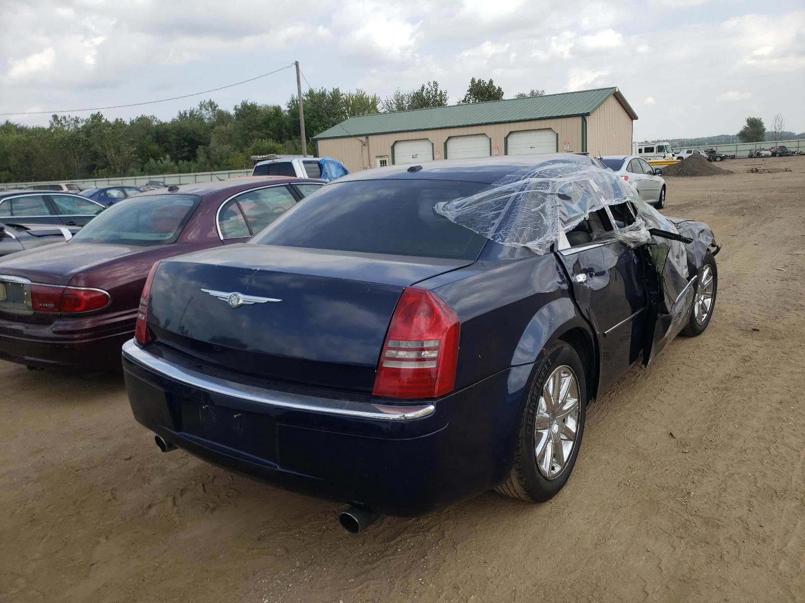 Photo 4 from auction – 2006 CHRYSLER 300C with VIN 2C3KA63H66H251706