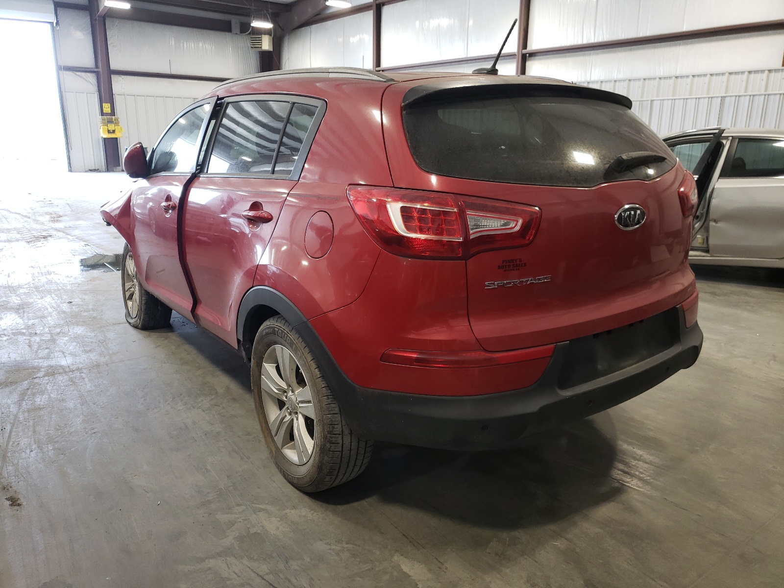 Photo 3 from auction – 2011 KIA SPORTAGE L with VIN KNDPB3A28B7050522