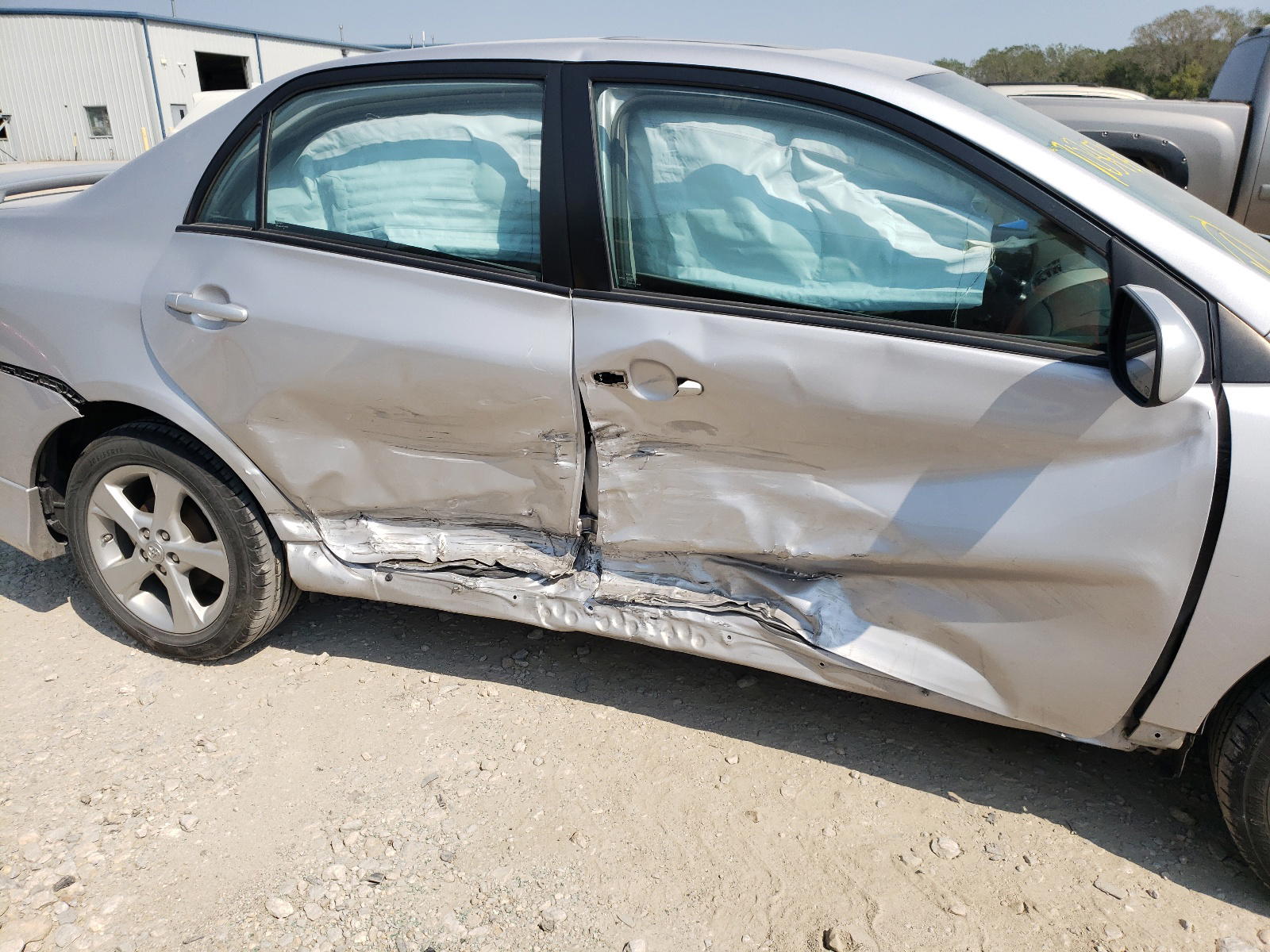 Photo 9 from auction – 2011 TOYOTA COROLLA BA with VIN 2T1BU4EE6BC703474