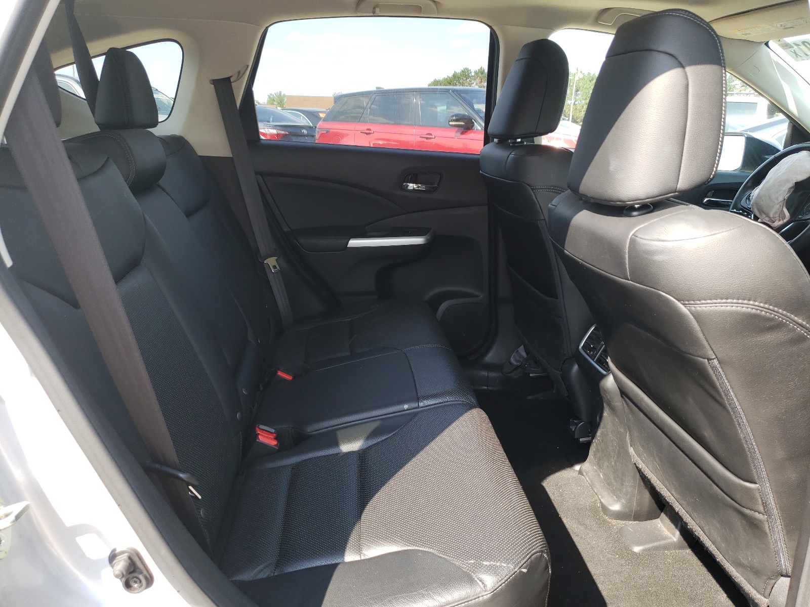 Photo 6 from auction – 2016 HONDA CR-V TOURI with VIN 5J6RM4H98GL075991