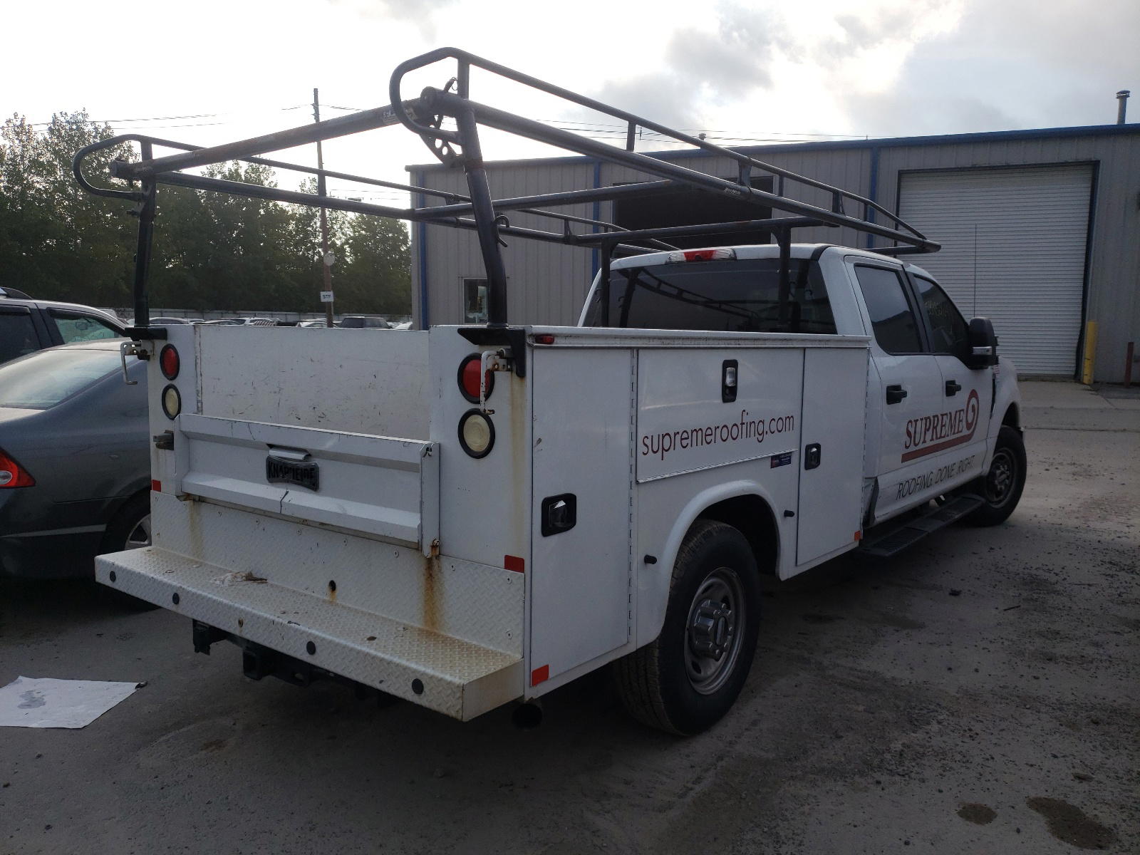 Photo 4 from auction – 2018 FORD F250 with VIN 1FT7W2A68JEB42158