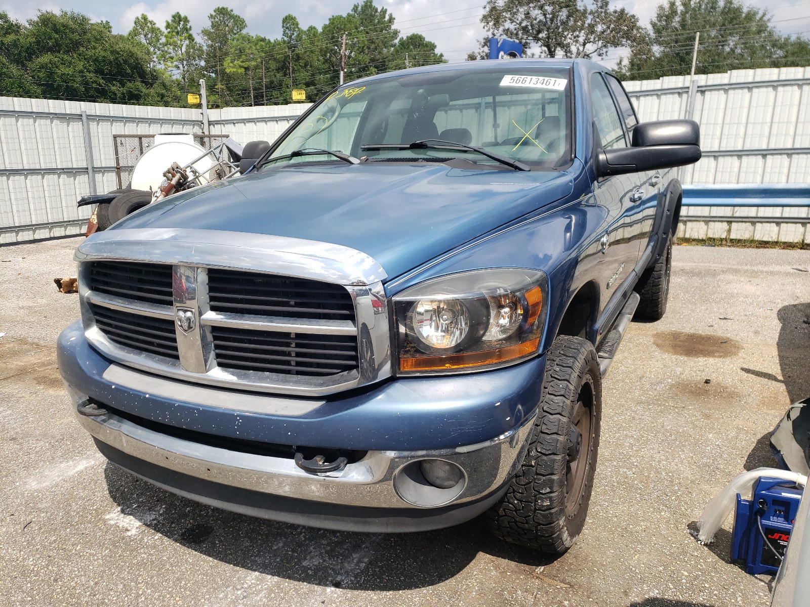 Photo 2 from auction – 2006 DODGE RAM 2500 S with VIN 1D7KS28C26J137897