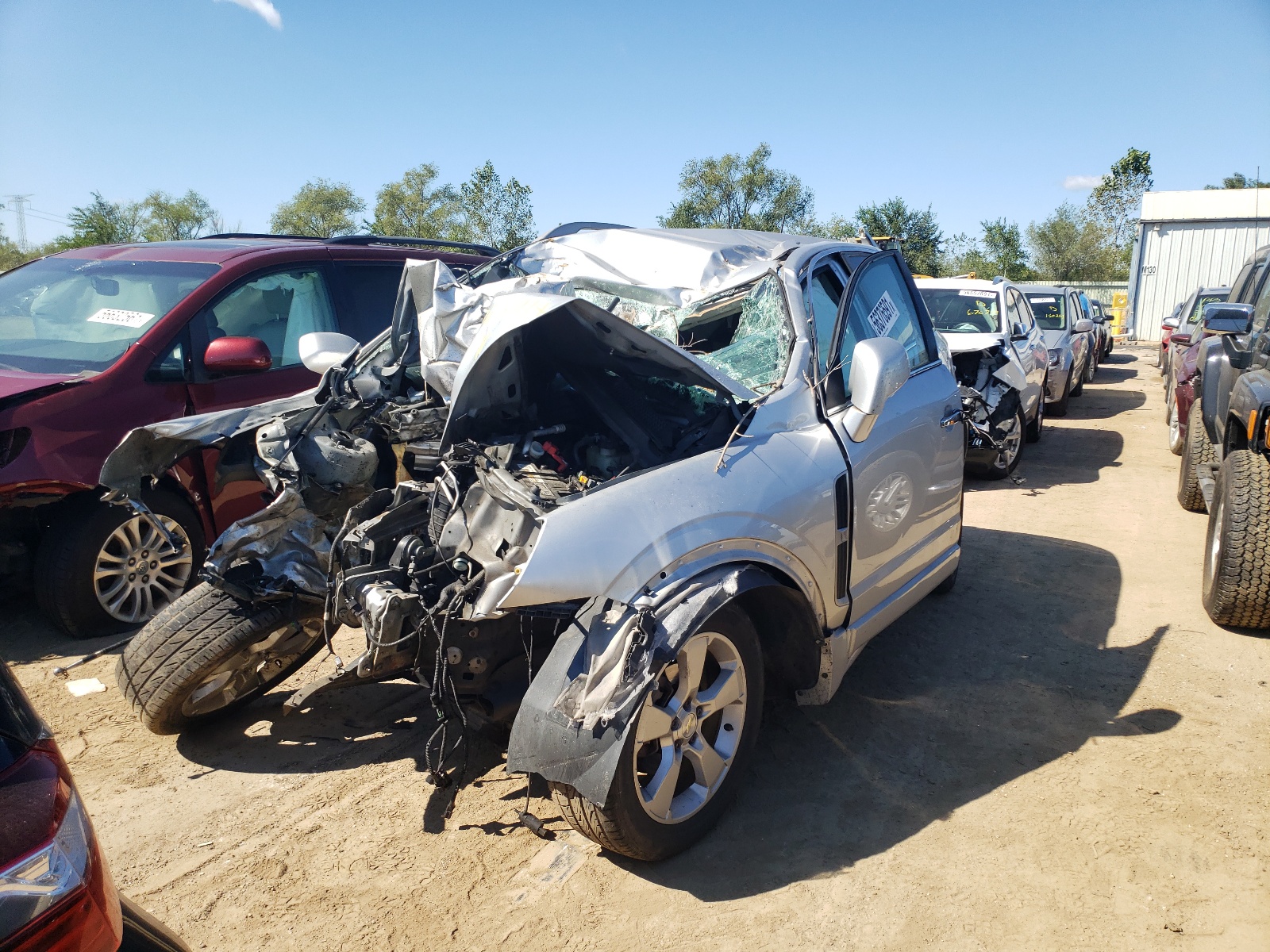Photo 2 from auction – 2014 CHEVROLET CAPTIVA LT with VIN 3GNAL3EK3ES642596