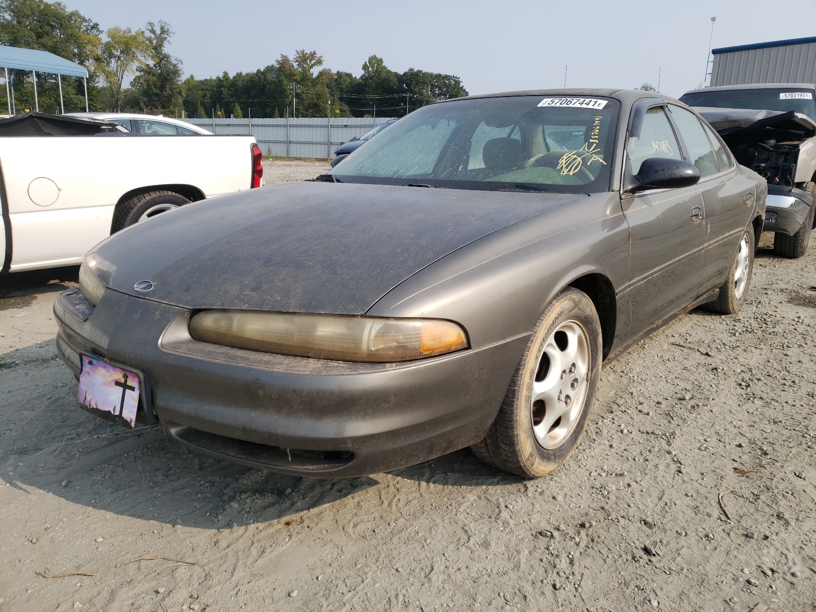 Photo 2 from auction – 1998 OLDSMOBILE INTRIGUE with VIN 1G3WH52K5WF350762