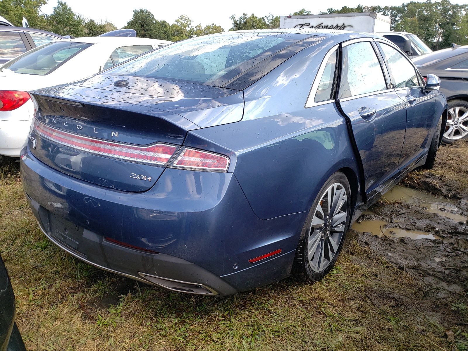 Photo 4 from auction – 2019 LINCOLN MKZ RESERV with VIN 3LN6L5MU6KR617042