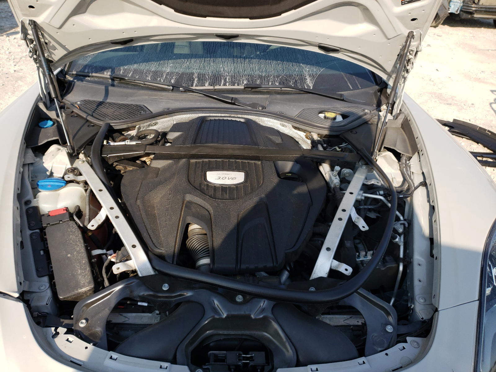 Photo 7 from auction – 2018 PORSCHE PANAMERA 4 with VIN WP0AA2A74JL109926