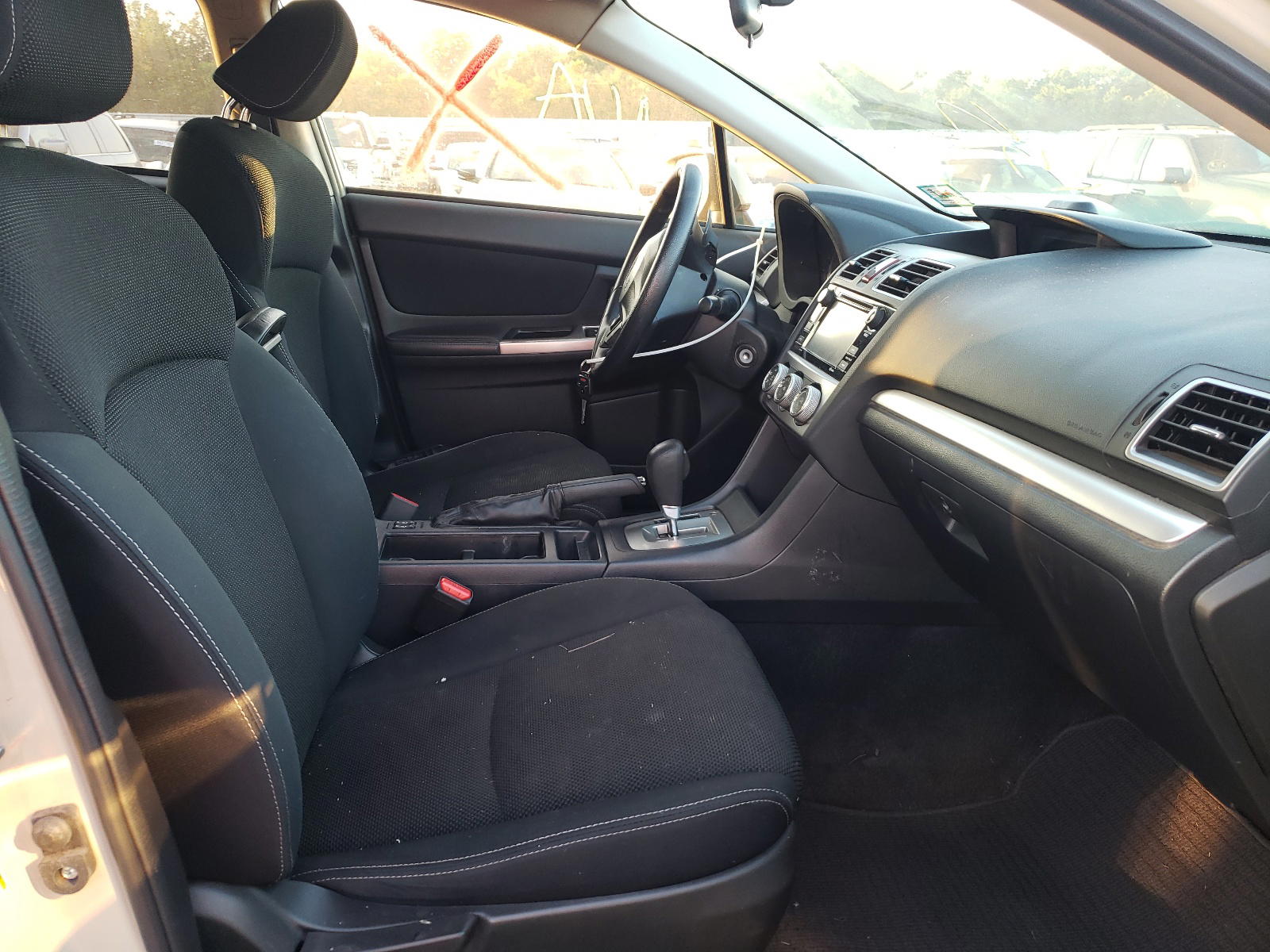 Photo 5 from auction – 2015 SUBARU XV CROSSTR with VIN JF2GPADC9F8297205