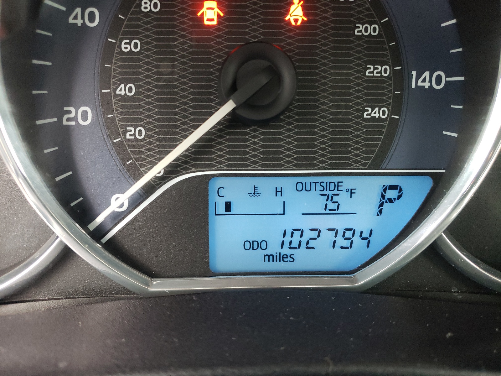 Photo 8 from auction – 2014 TOYOTA COROLLA L with VIN 2T1BURHE5EC115790