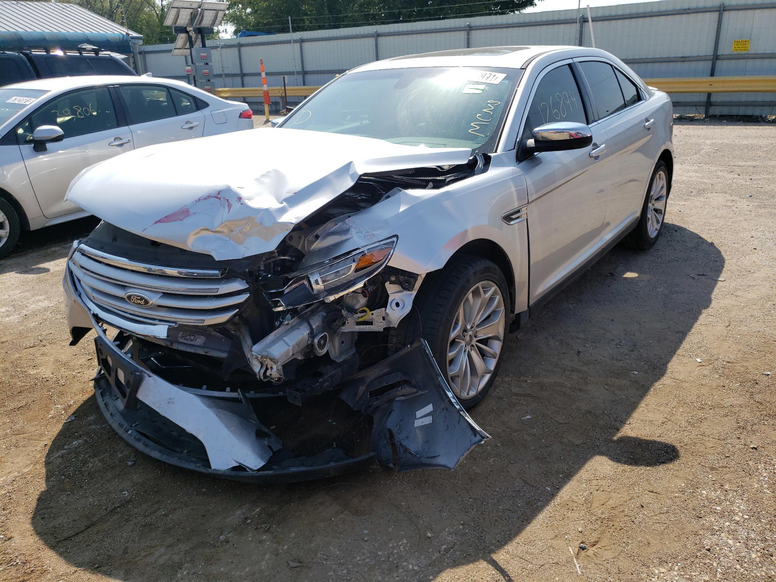 Photo 2 from auction – 2013 FORD TAURUS LIM with VIN 1FAHP2F88DG175090
