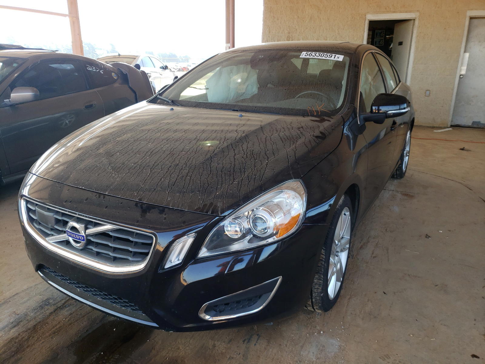 Photo 2 from auction – 2011 VOLVO S60 T6 with VIN YV1902FH2B2003399