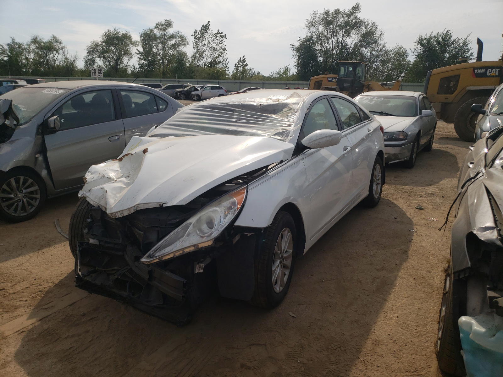 Photo 2 from auction – 2012 HYUNDAI SONATA GLS with VIN 5NPEB4AC7CH455841