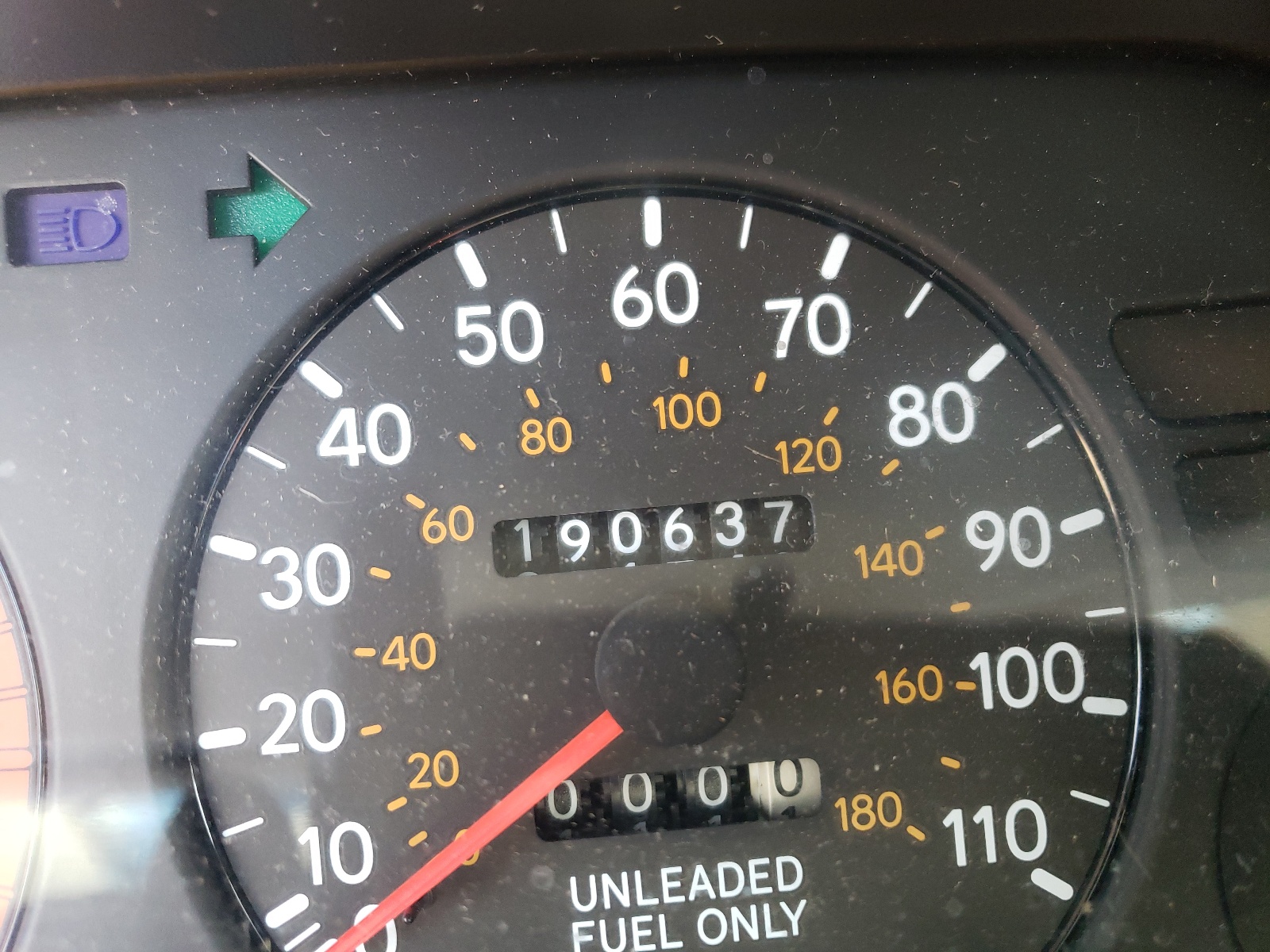 Photo 8 from auction – 1994 TOYOTA COROLLA LE with VIN 1NXAE09B4RZ126132