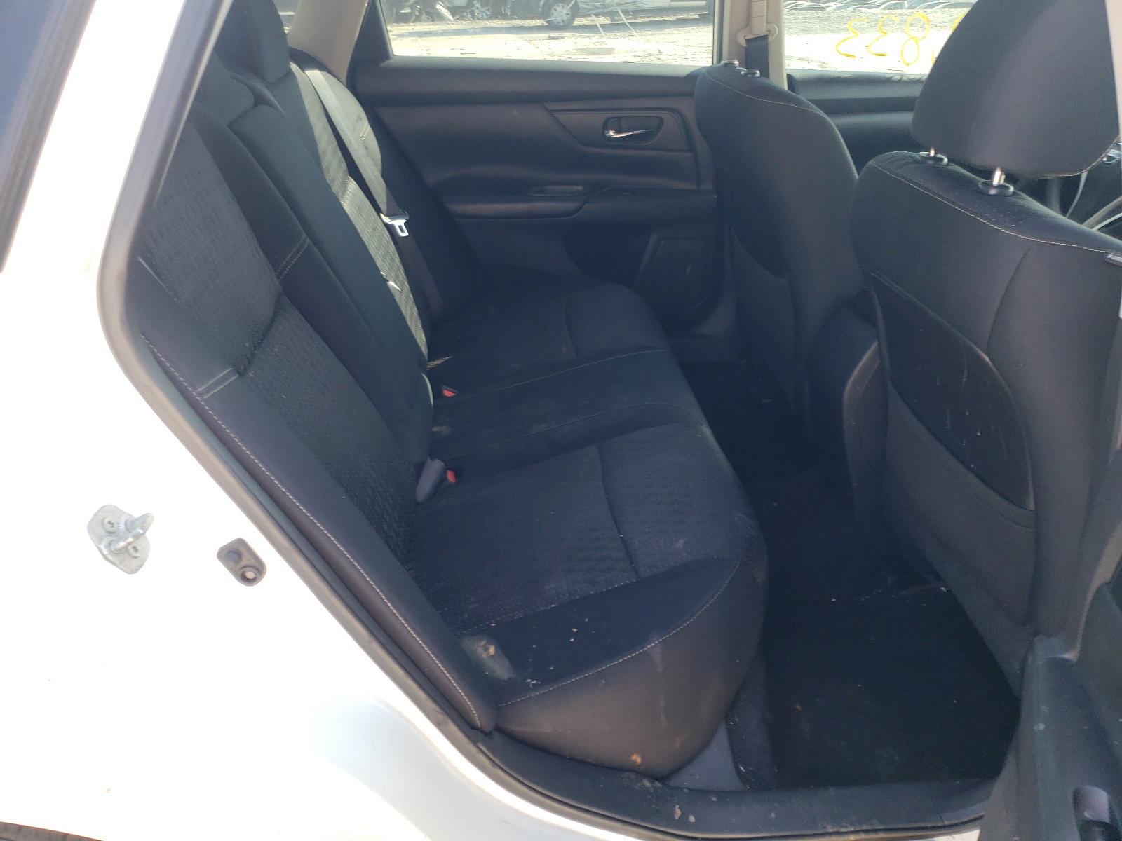 Photo 6 from auction – 2016 NISSAN ALTIMA 2.5 with VIN 1N4AL3AP1GN370627