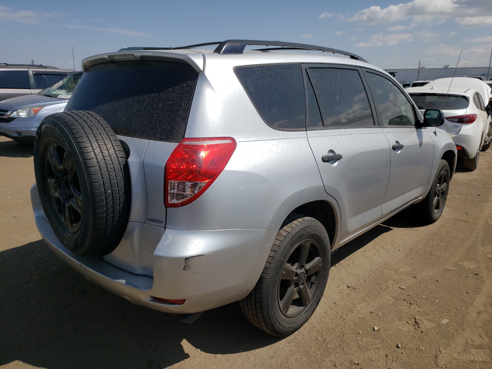 Zdjęcie 4 z aukcji – 2006 TOYOTA RAV4 z VIN JTMBD33V866019374