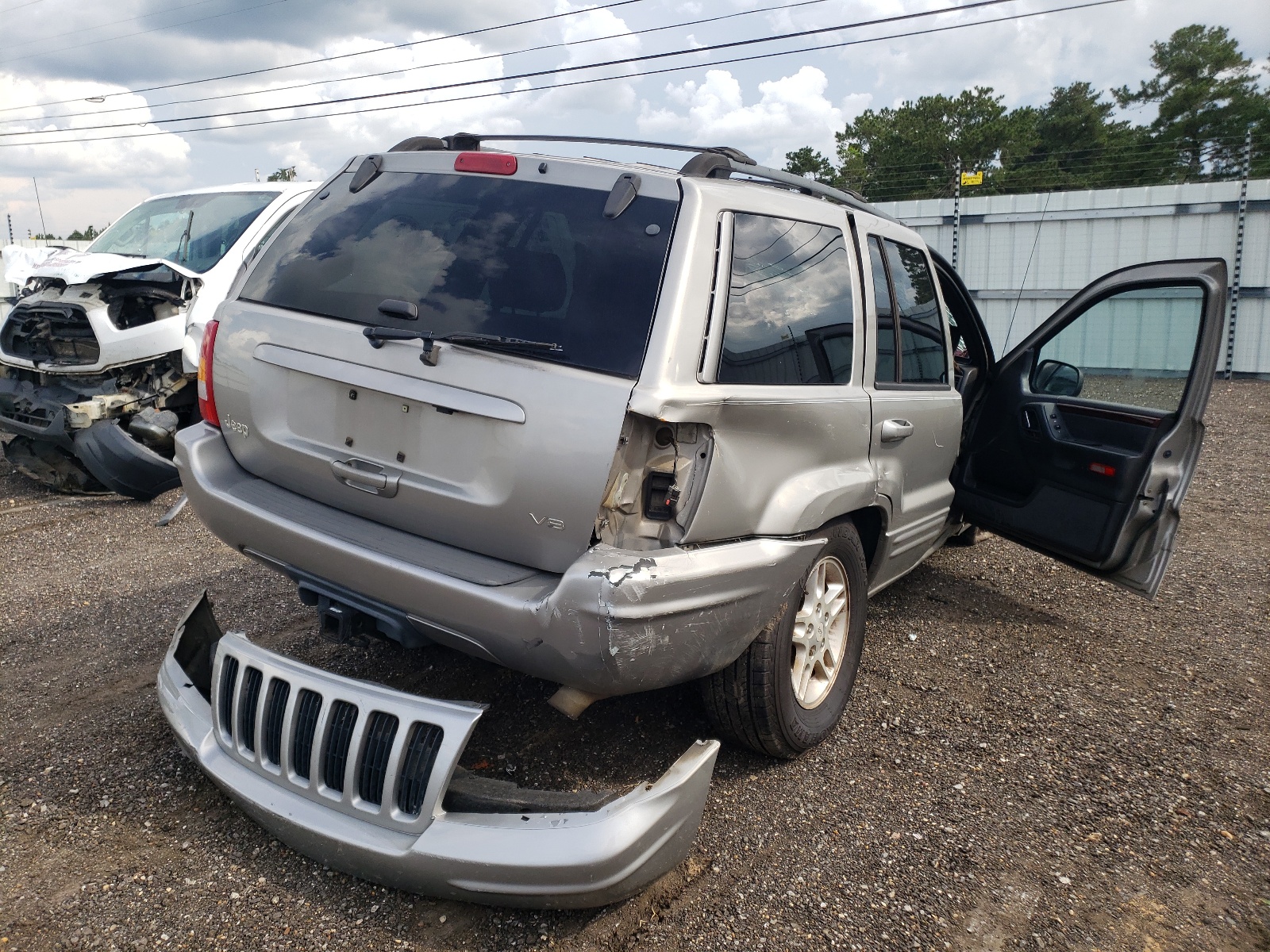 Photo 4 from auction – 2000 JEEP GRAND CHER with VIN 1J4G258N8YC360790