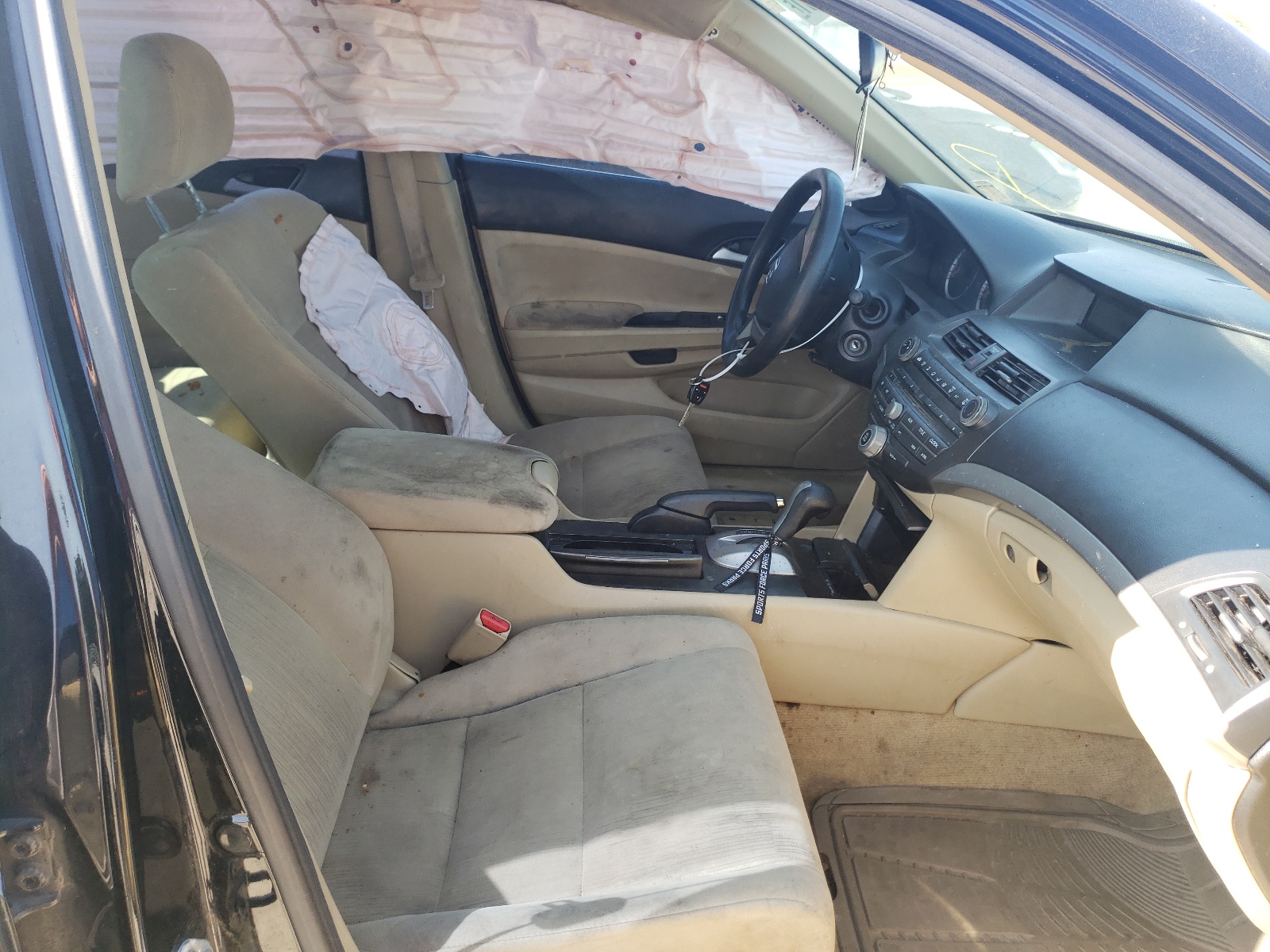 Photo 5 from auction – 2011 HONDA ACCORD LX with VIN 1HGCP2F33BA136305