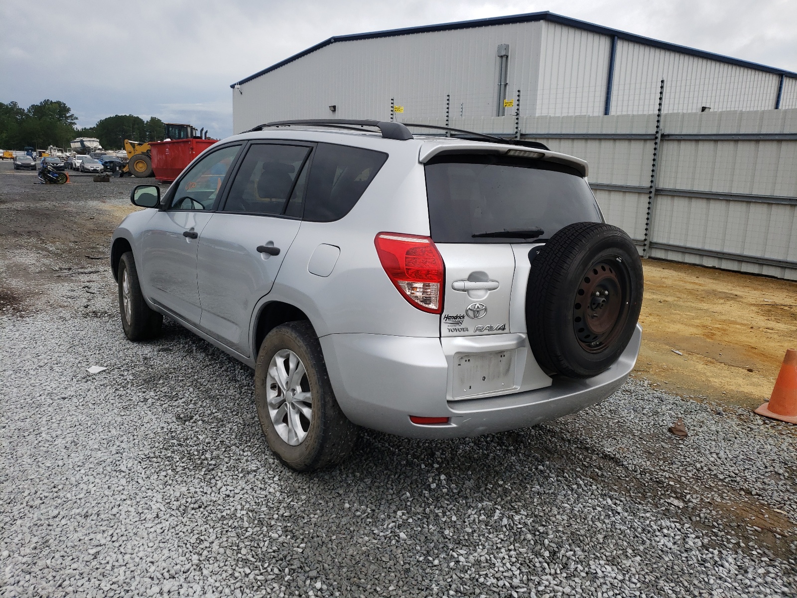 Photo 3 from auction – 2007 TOYOTA RAV4 with VIN JTMZD33V175076618