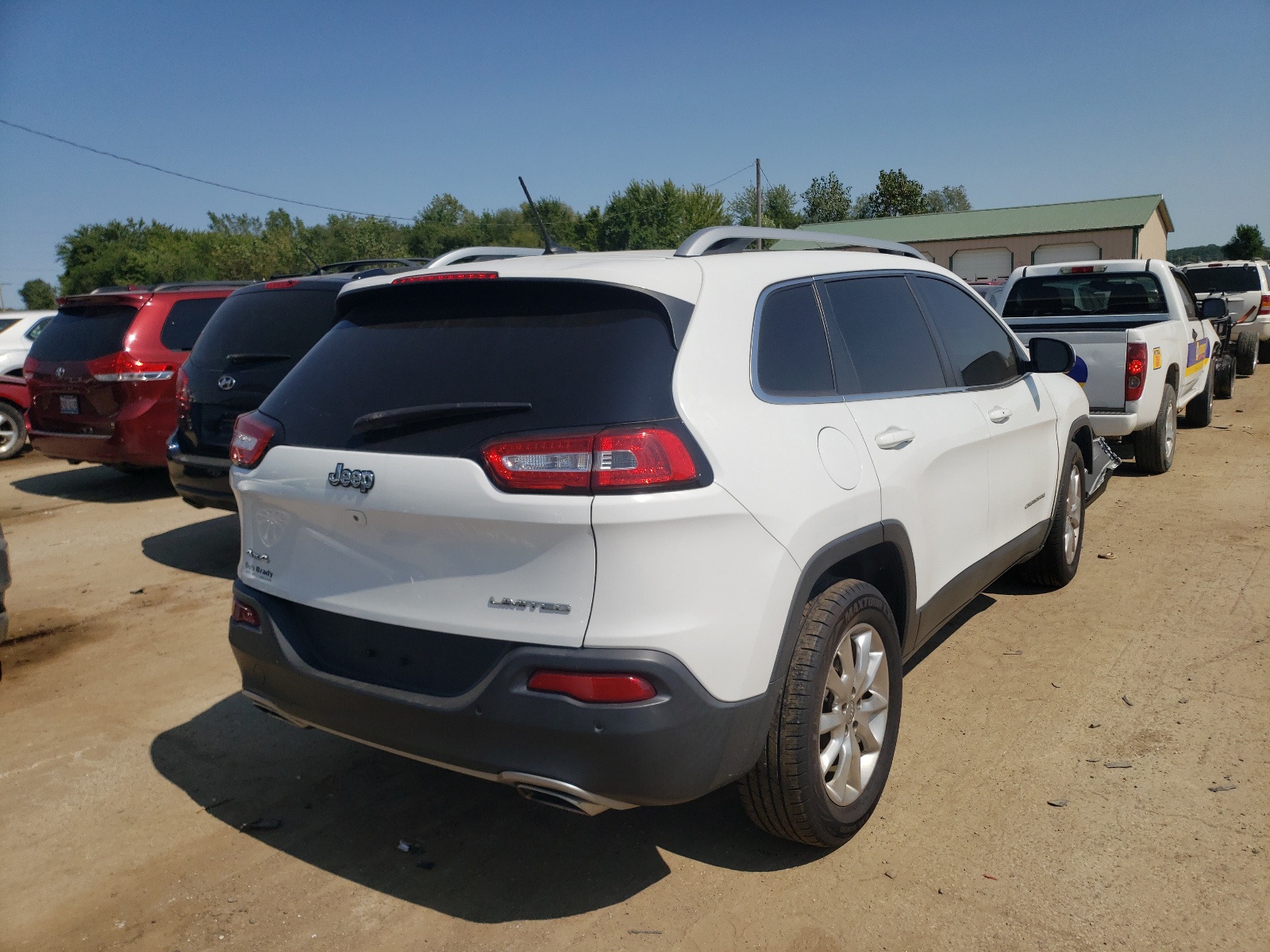 Photo 4 from auction – 2015 JEEP CHEROKEE L with VIN 1C4PJMDS7FW646267