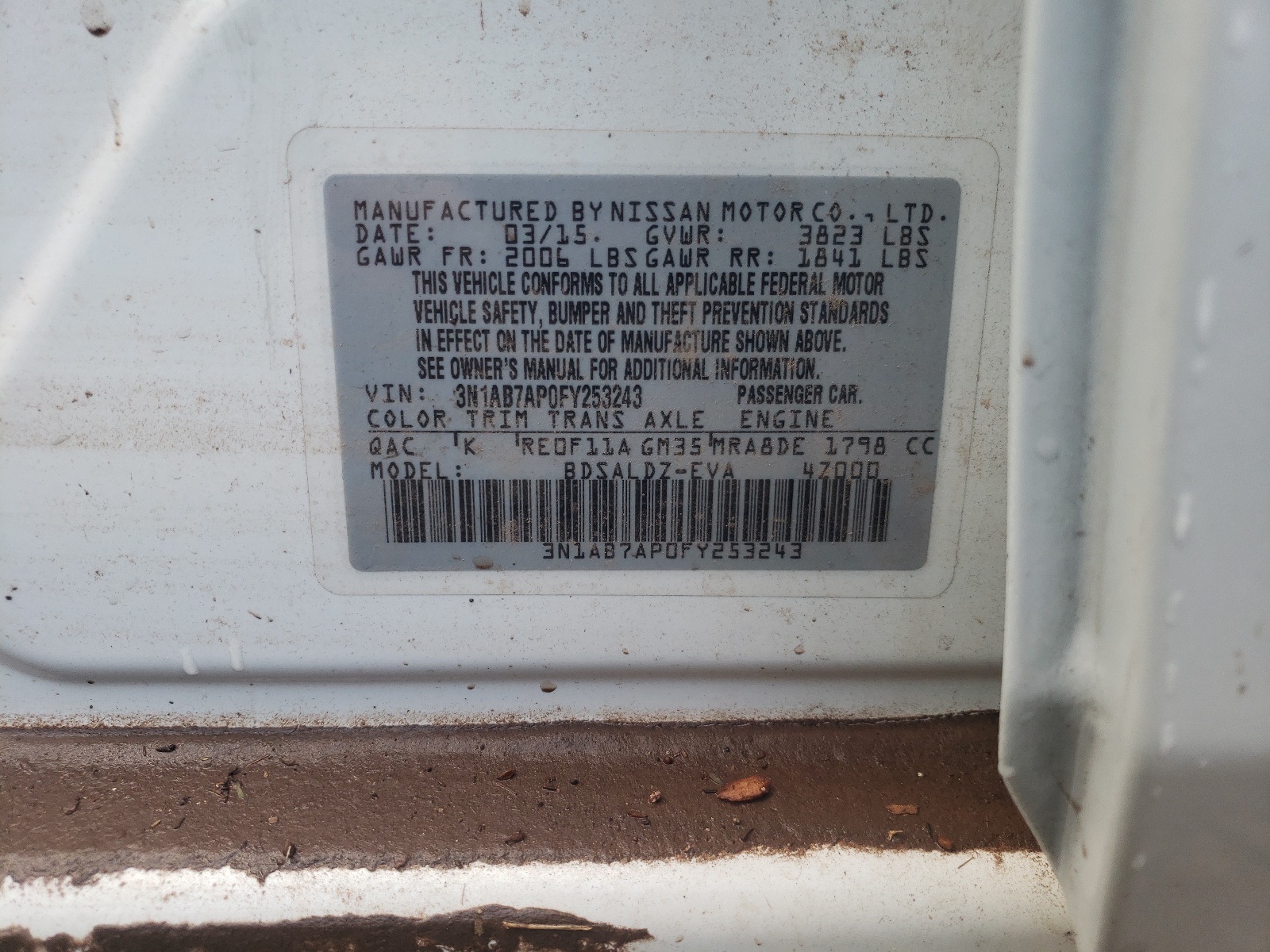 Photo 10 from auction – 2015 NISSAN SENTRA S with VIN 3N1AB7AP0FY253243